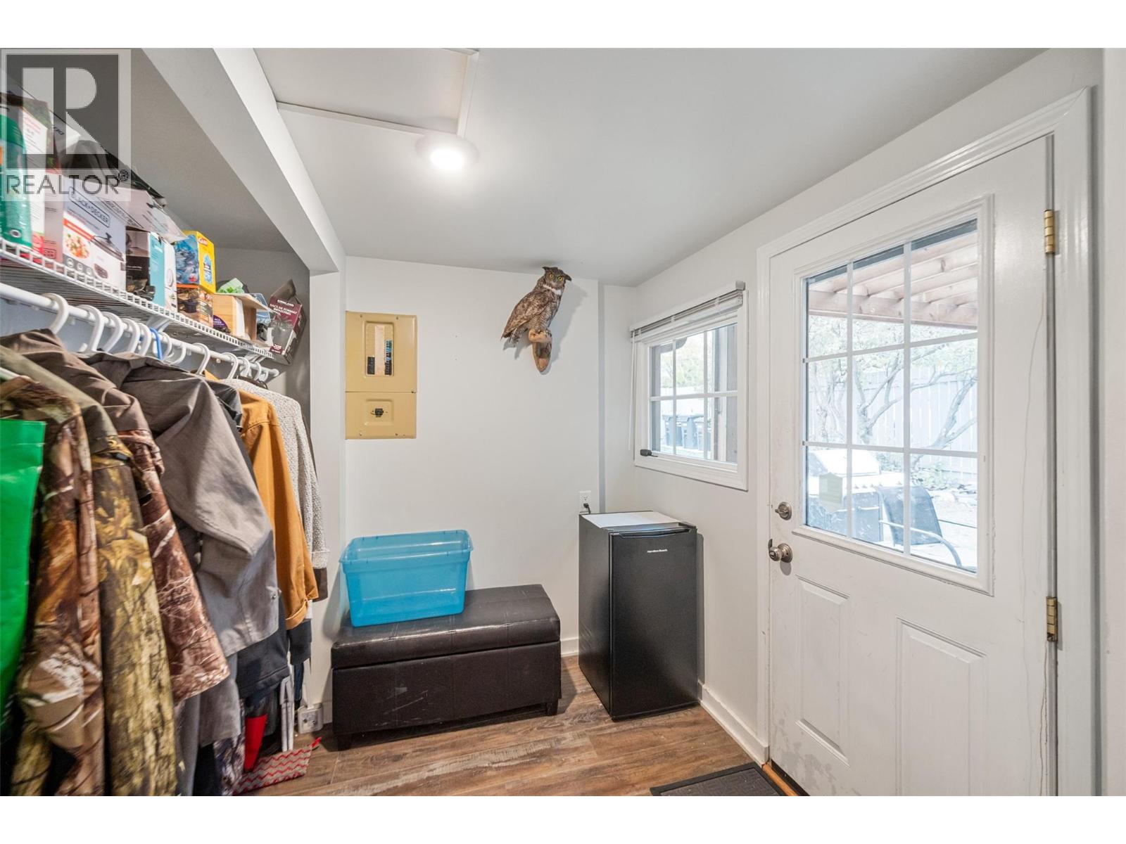 Picture for 598 Van Horne  Street https://www.cirrealty.ca/reb/bc/5/10366835_33.jpg