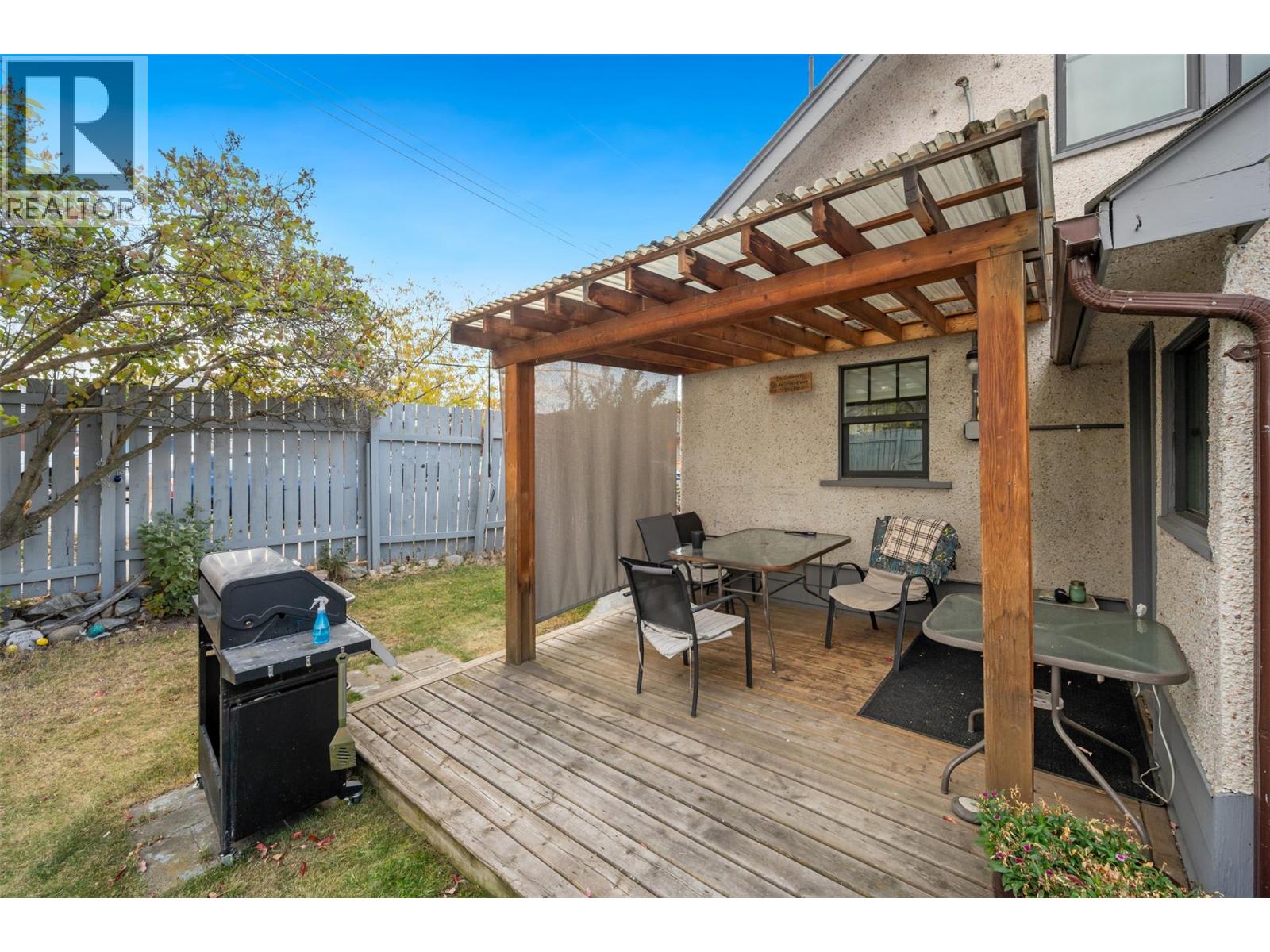 Picture for 598 Van Horne  Street https://www.cirrealty.ca/reb/bc/5/10366835_39.jpg