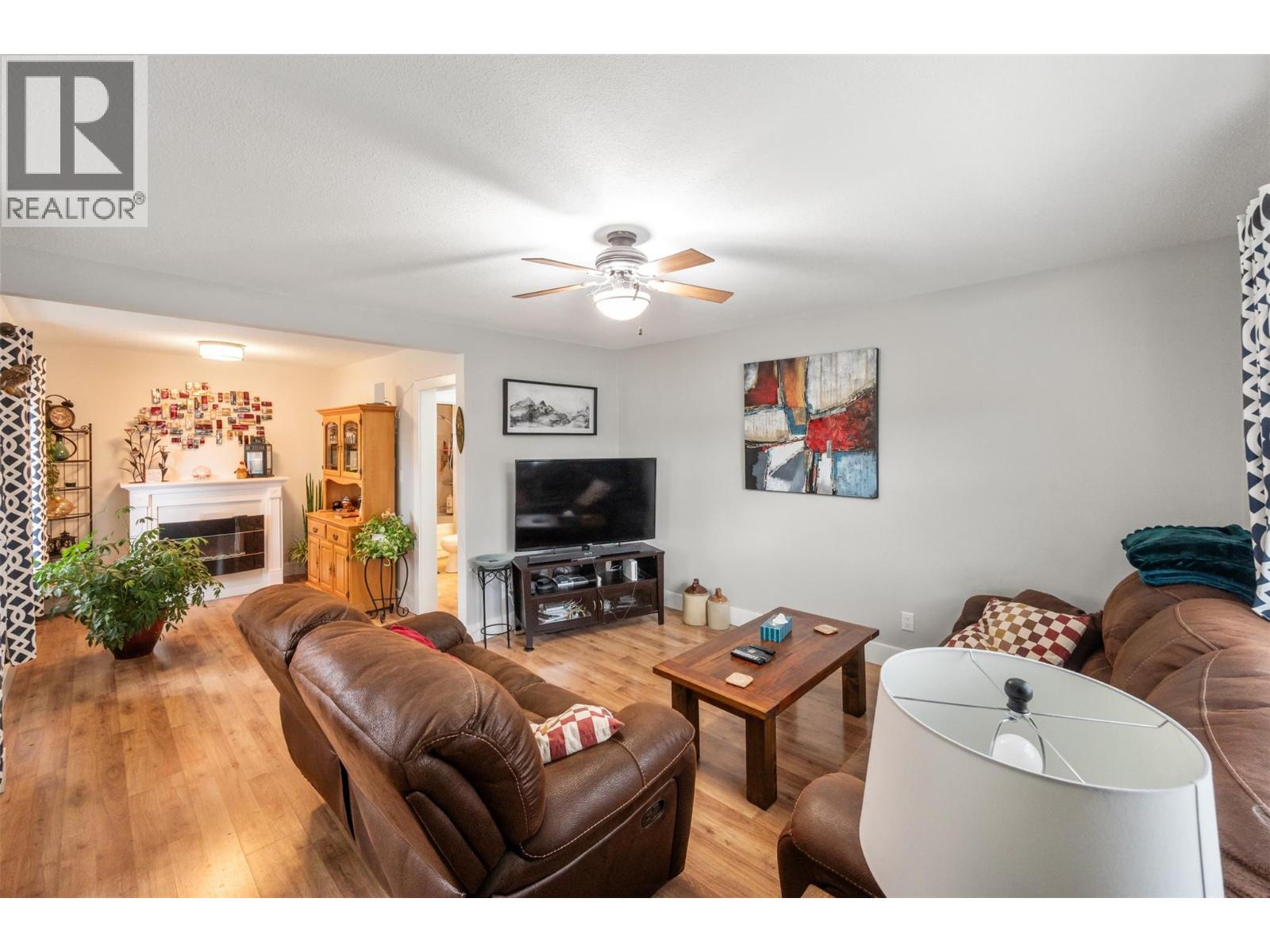 Picture for 598 Van Horne  Street