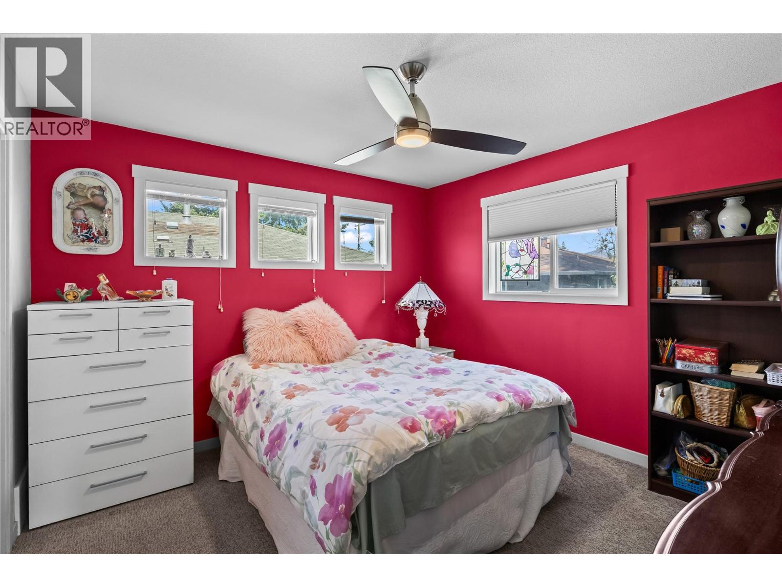 Picture for 1319 Belaire  Avenue https://www.cirrealty.ca/reb/bc/5/10366885_11.jpg