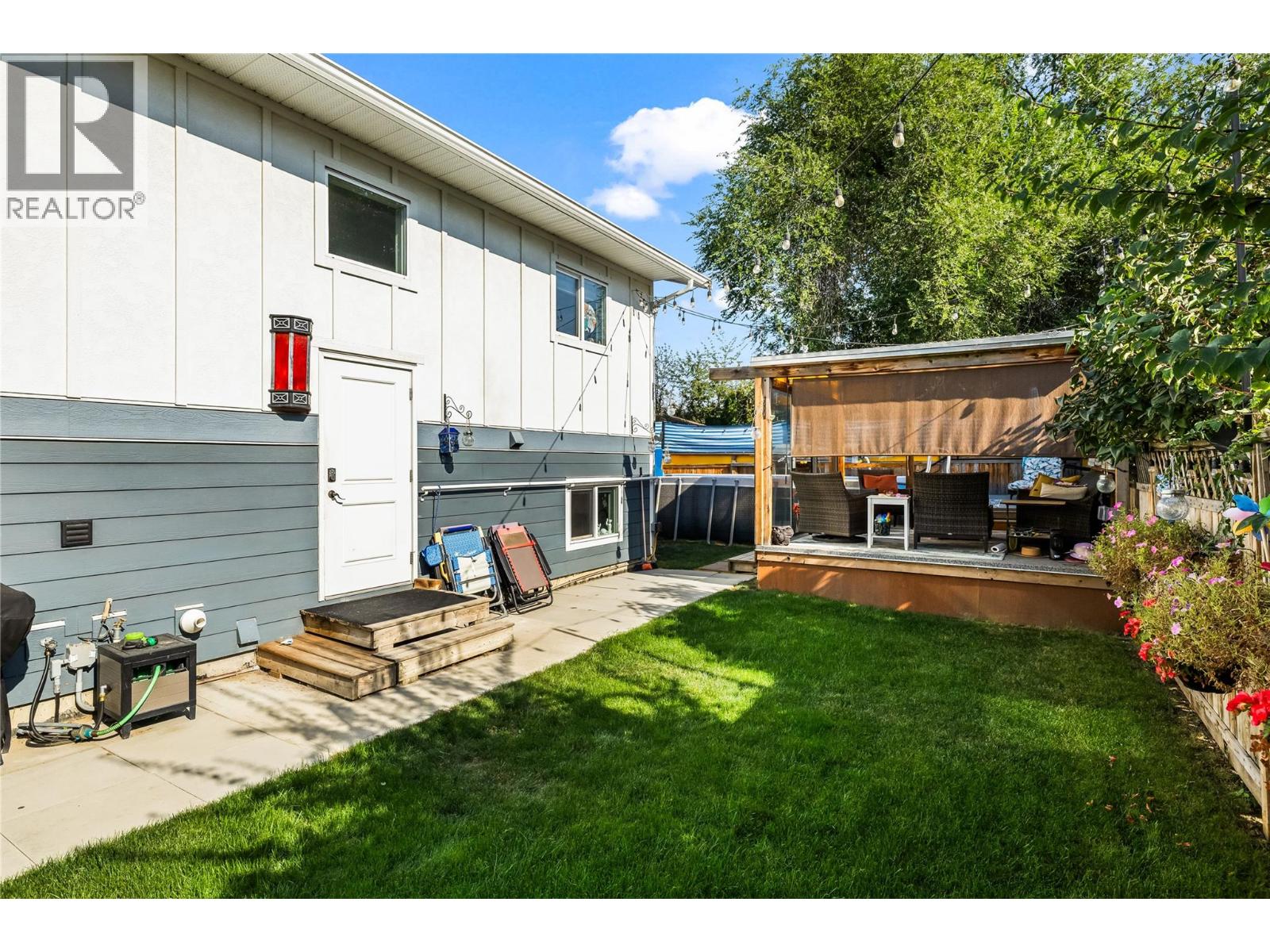 Picture for 1319 Belaire  Avenue https://www.cirrealty.ca/reb/bc/5/10366885_17.jpg