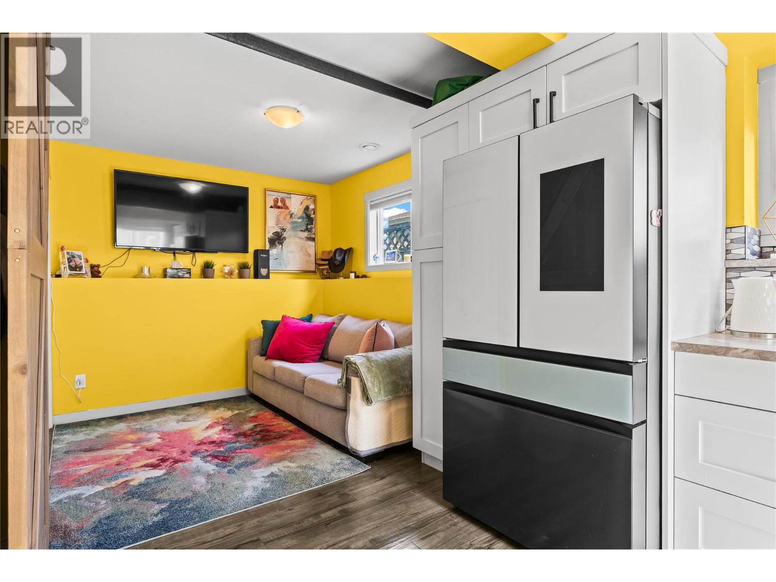 Picture for 1319 Belaire  Avenue https://www.cirrealty.ca/reb/bc/5/10366885_29.jpg