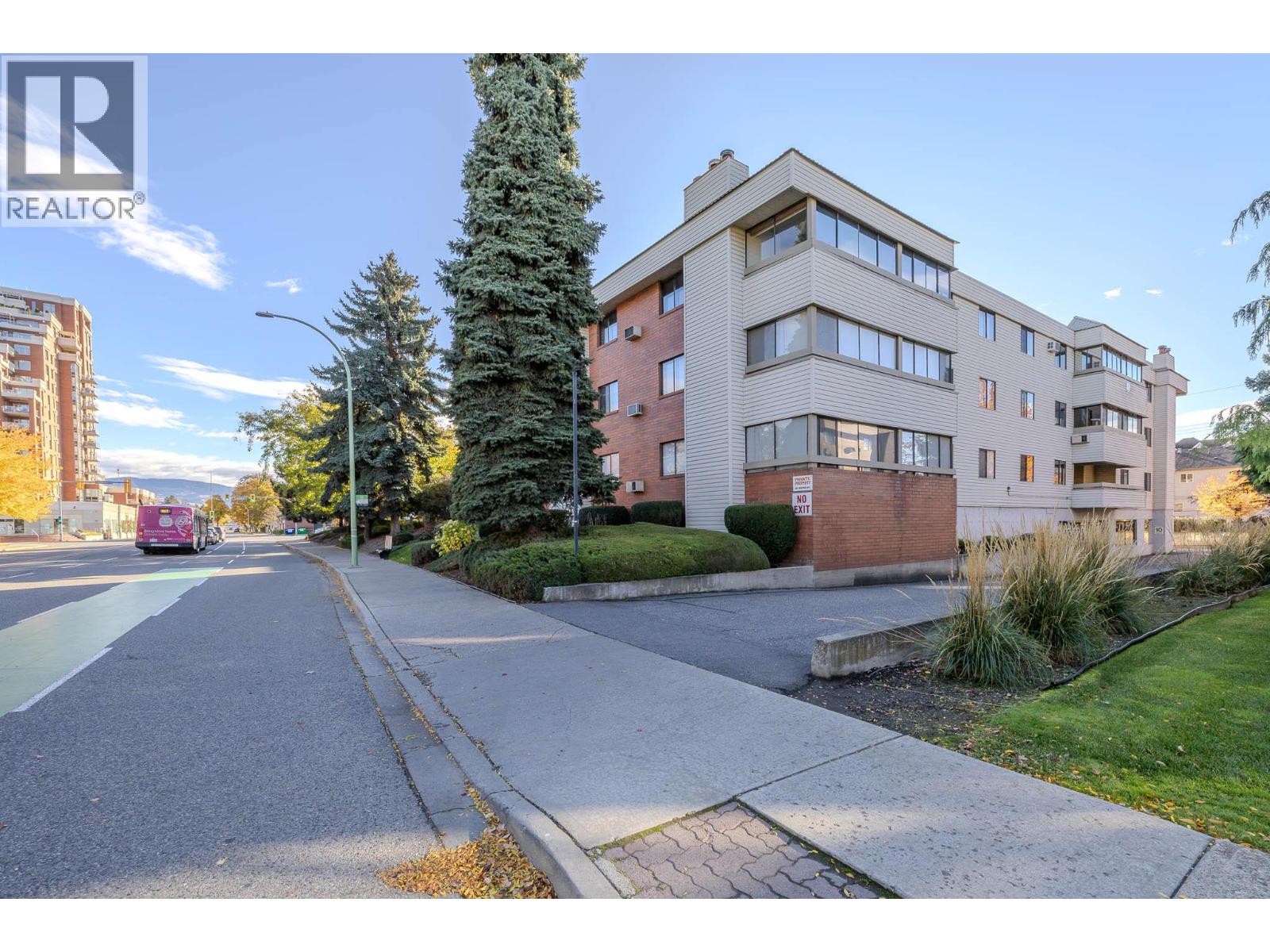 Picture for Unit #114, 1075 Bernard  Avenue https://www.cirrealty.ca/reb/bc/5/10366905_10.jpg