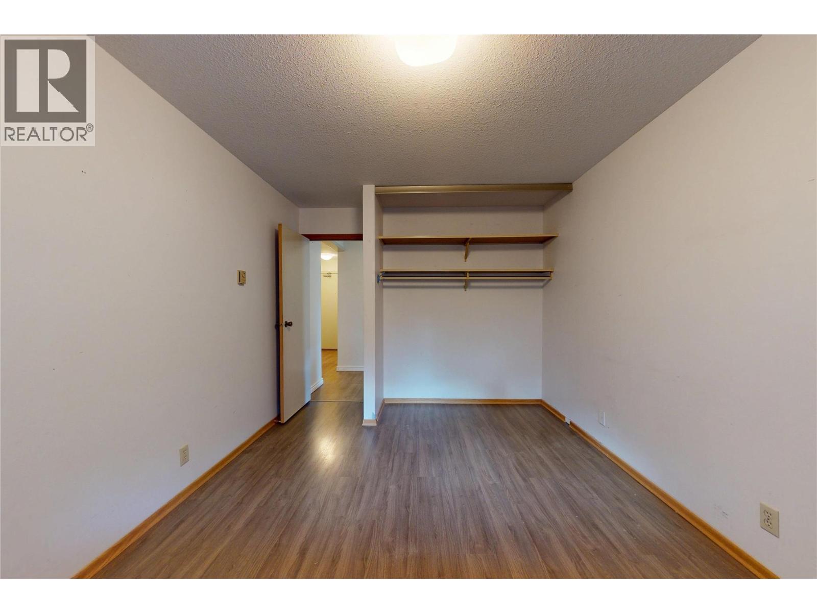 Picture for Unit #114, 1075 Bernard  Avenue https://www.cirrealty.ca/reb/bc/5/10366905_21.jpg