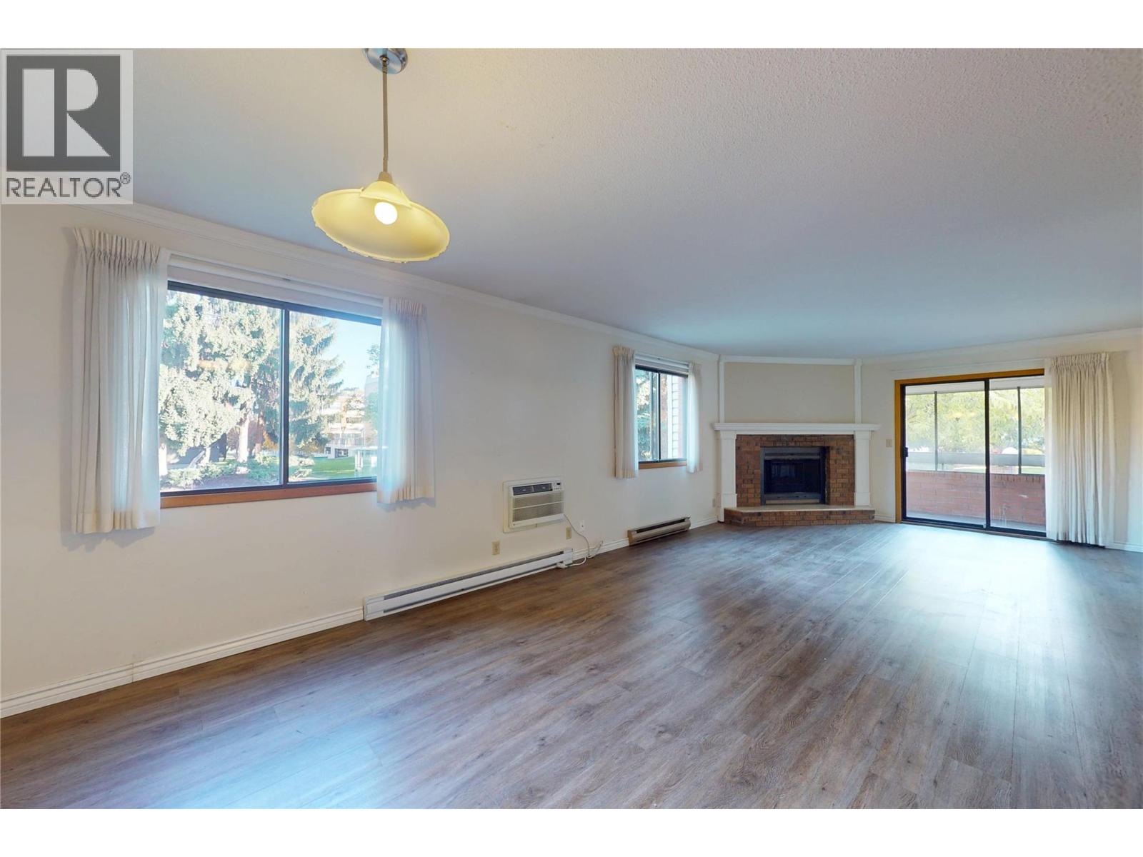 Picture for Unit #114, 1075 Bernard  Avenue https://www.cirrealty.ca/reb/bc/5/10366905_7.jpg