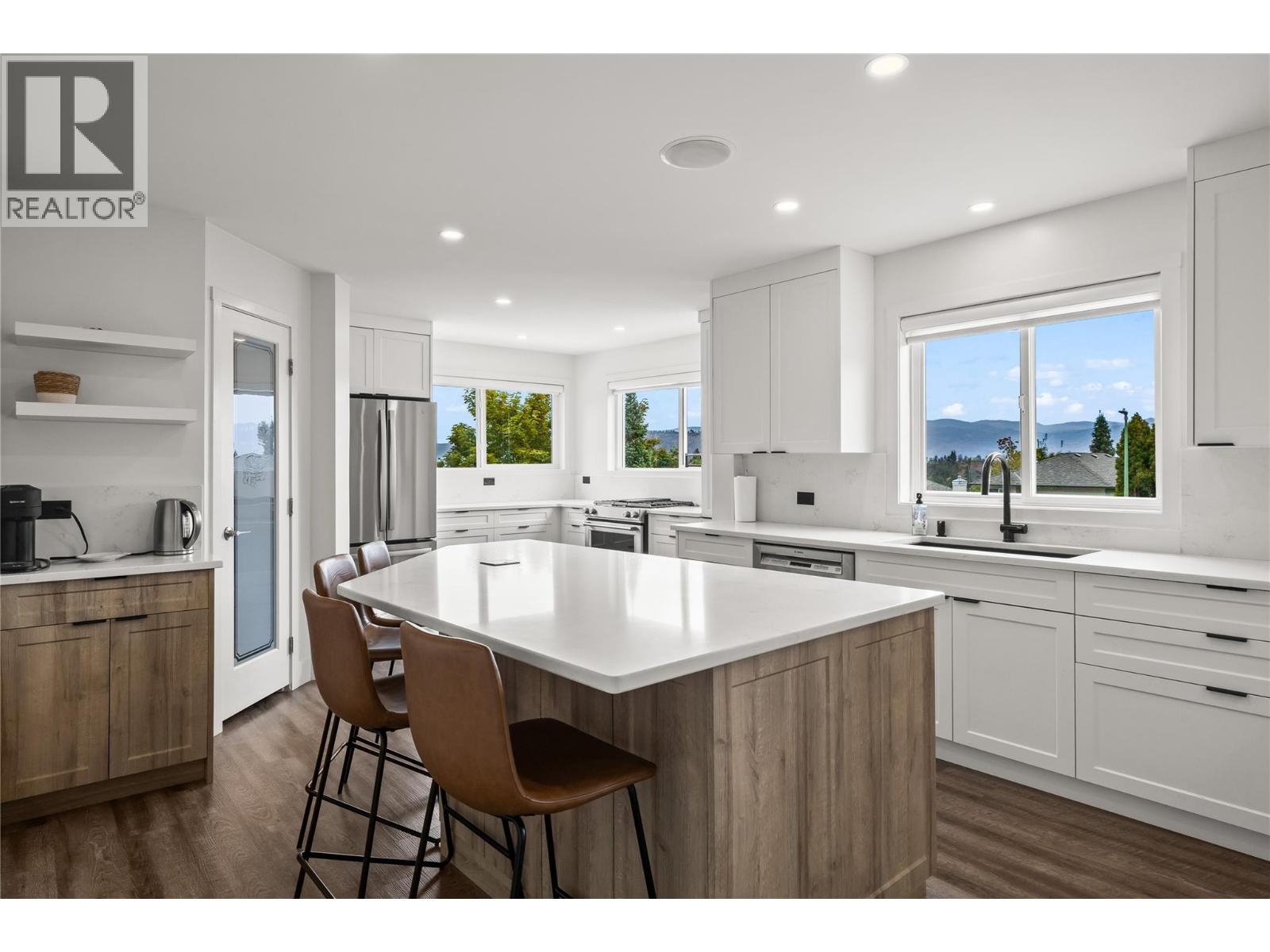 Picture for 2336 Shannon Woods  Drive