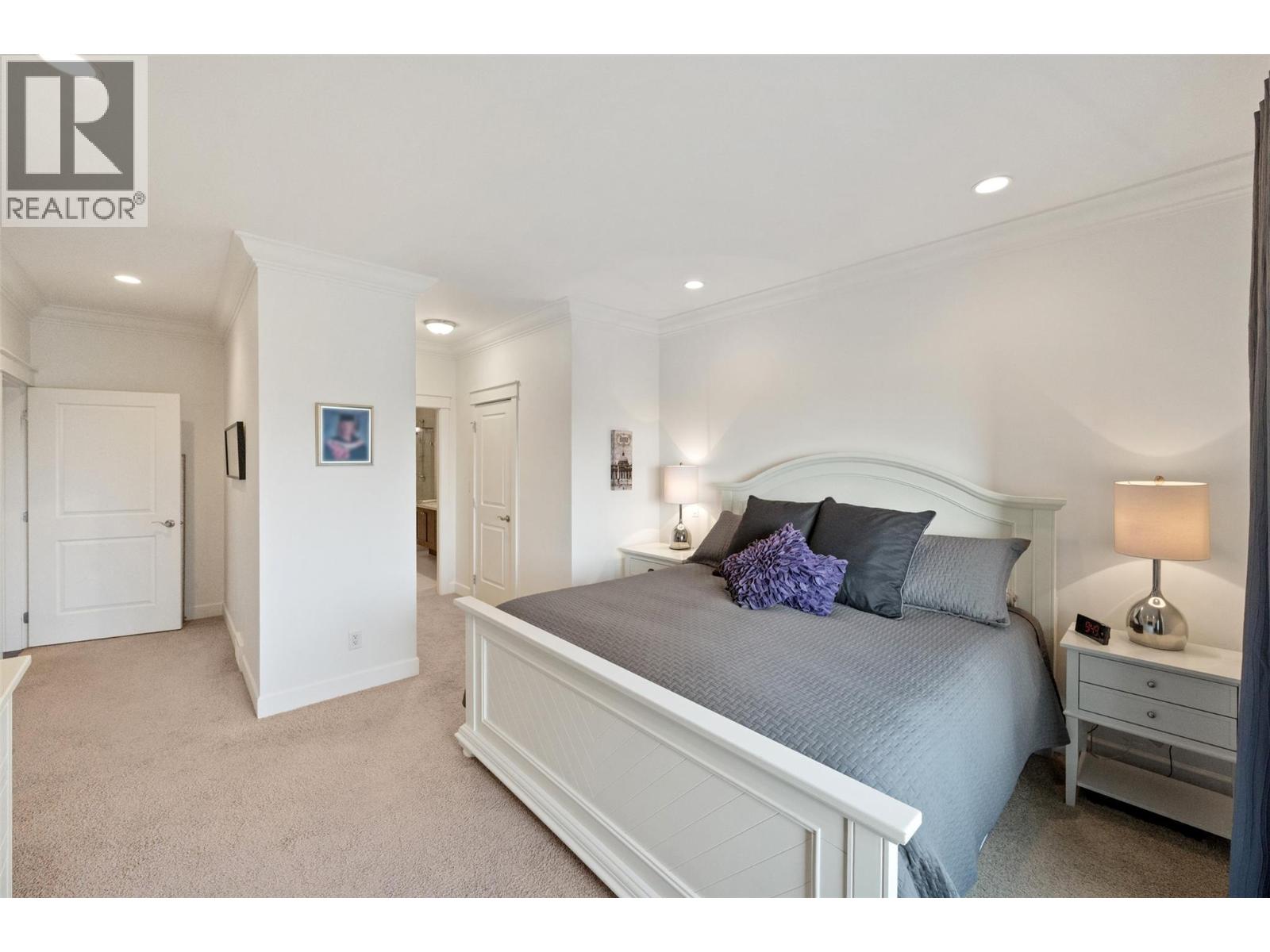 Picture for 4214 GOLF COURSE  Drive