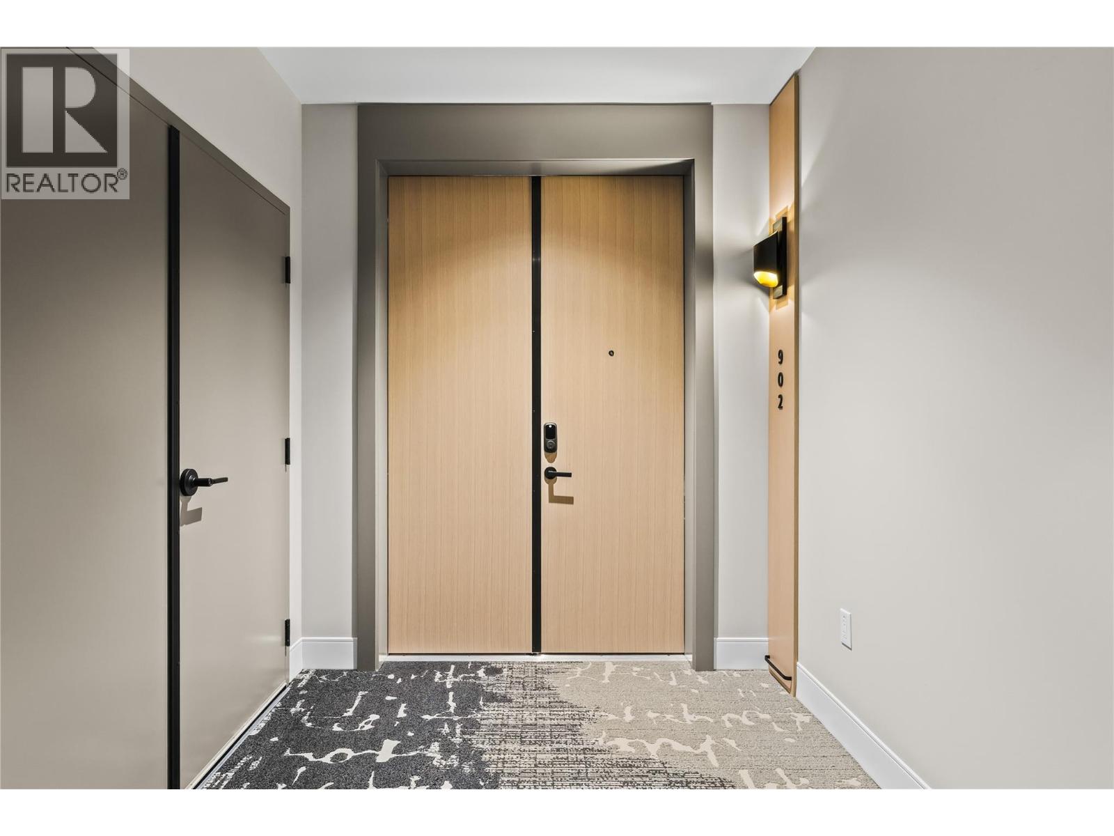 Picture for Unit #902, 3340 Lakeshore  Road