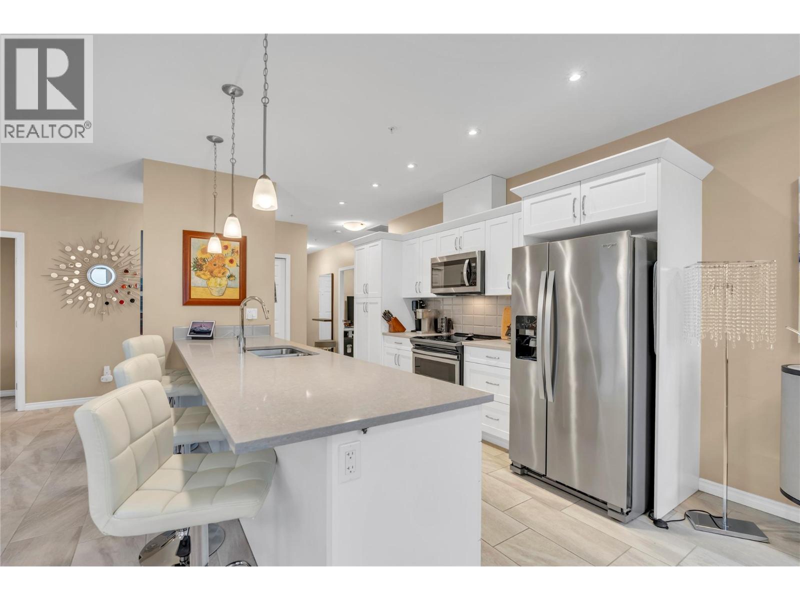 Picture for Unit #1004, 3388 Skaha Lake  Road