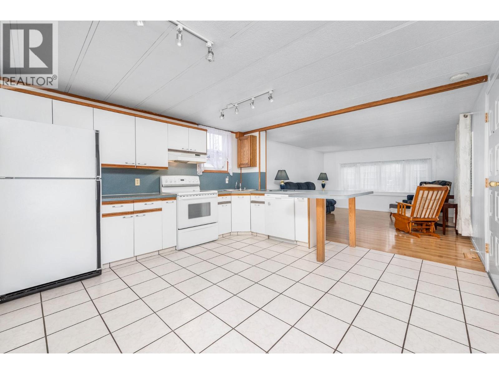 Picture for Unit #64, 720 Commonwealth  Road