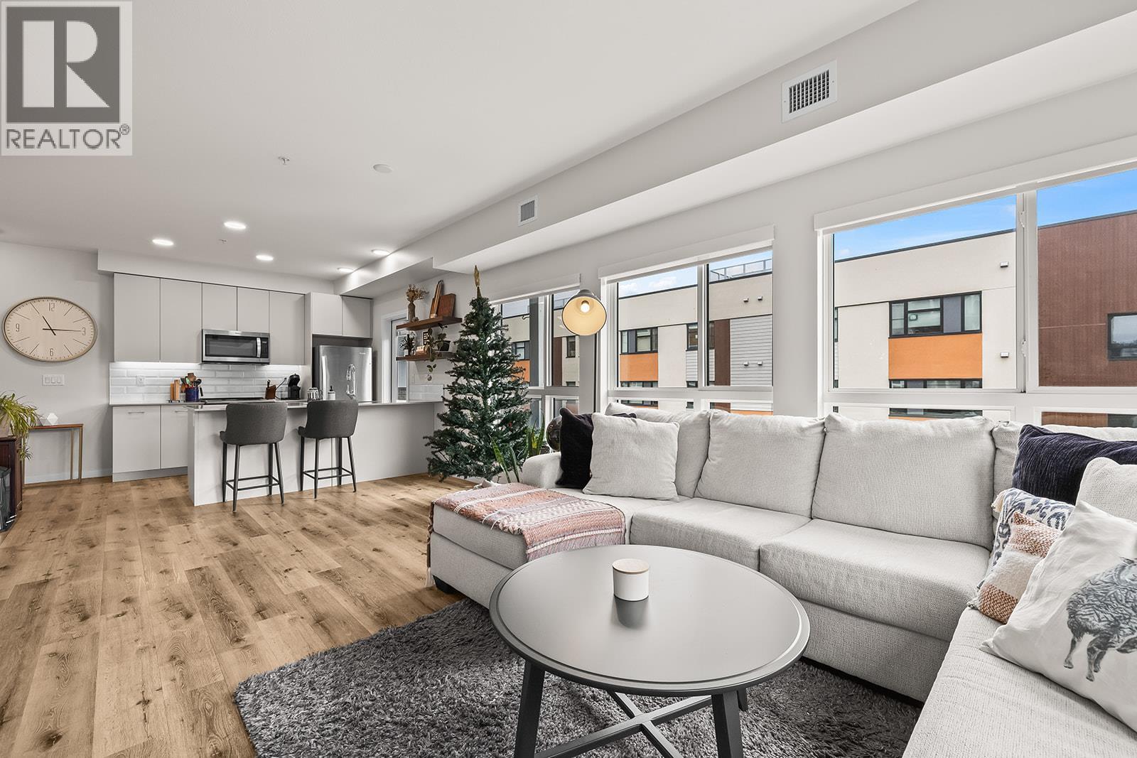 Picture for Unit #312, 722 Valley  Road