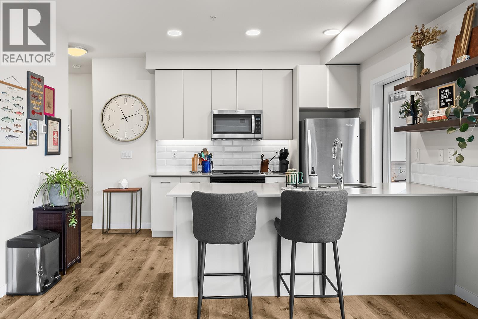 Picture for Unit #312, 722 Valley  Road