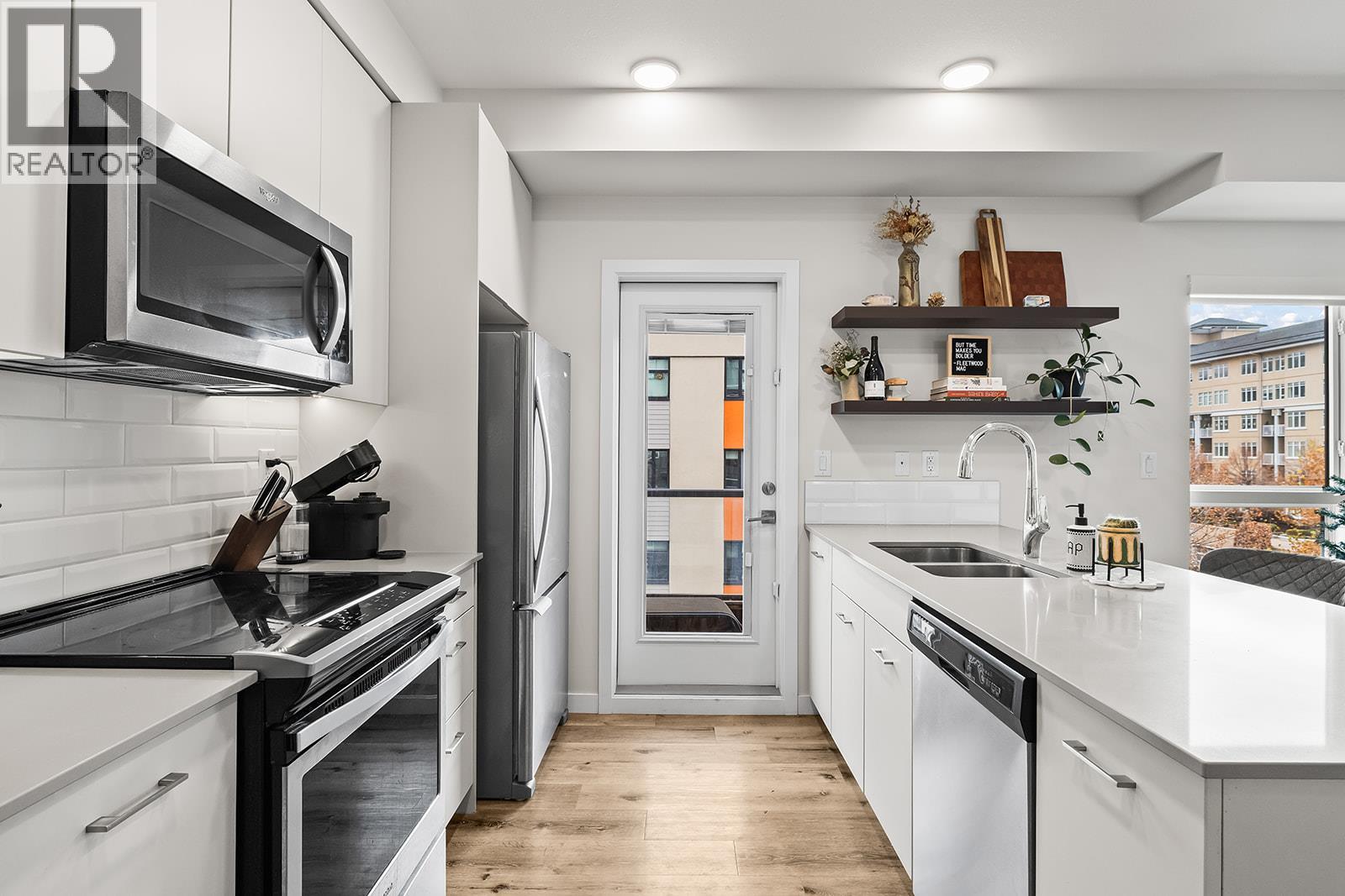 Picture for Unit #312, 722 Valley  Road