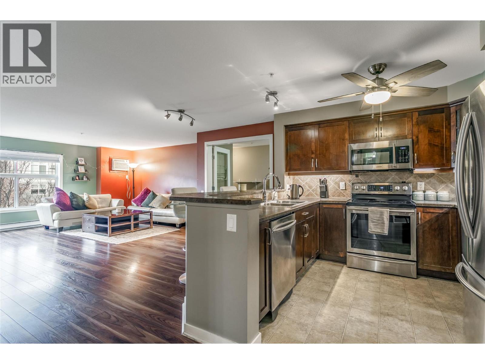 Picture for Unit #221, 515 Houghton  Road