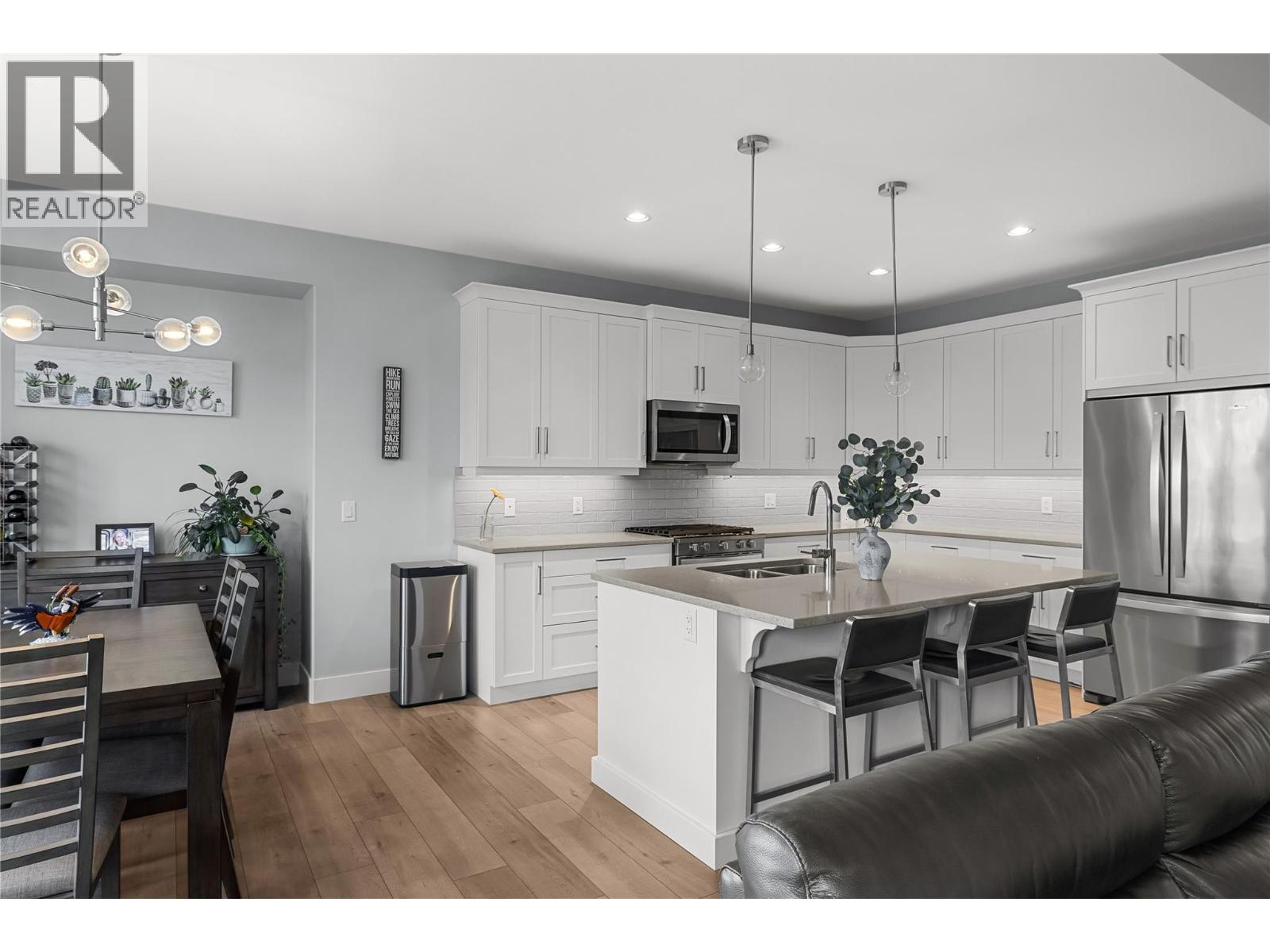 Picture for 2573 Crown Crest  Drive