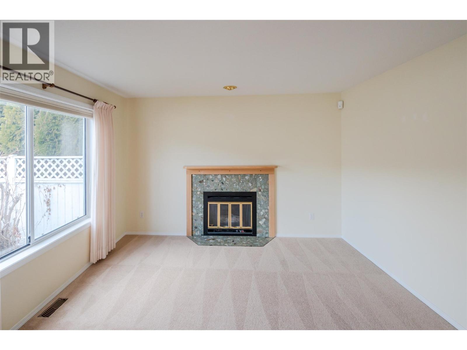 Picture for 32 Kingfisher  Drive