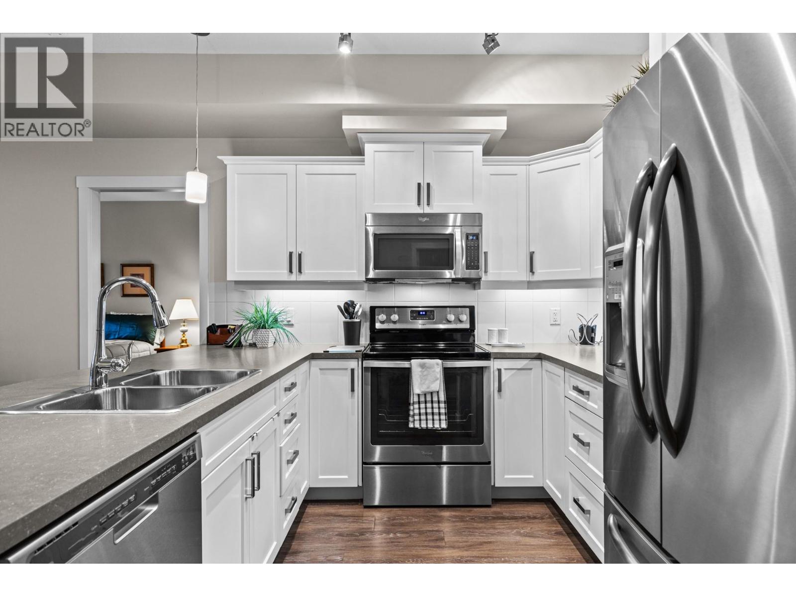 Picture for Unit #111, 3733 Casorso  Road