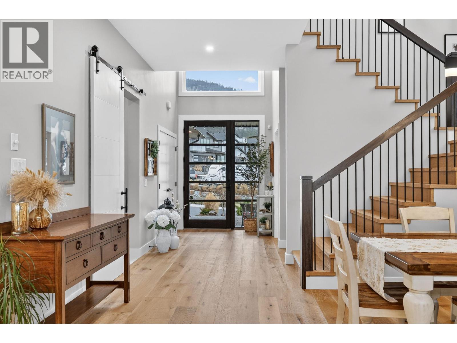 Picture for 2759 Canyon Crest  Drive