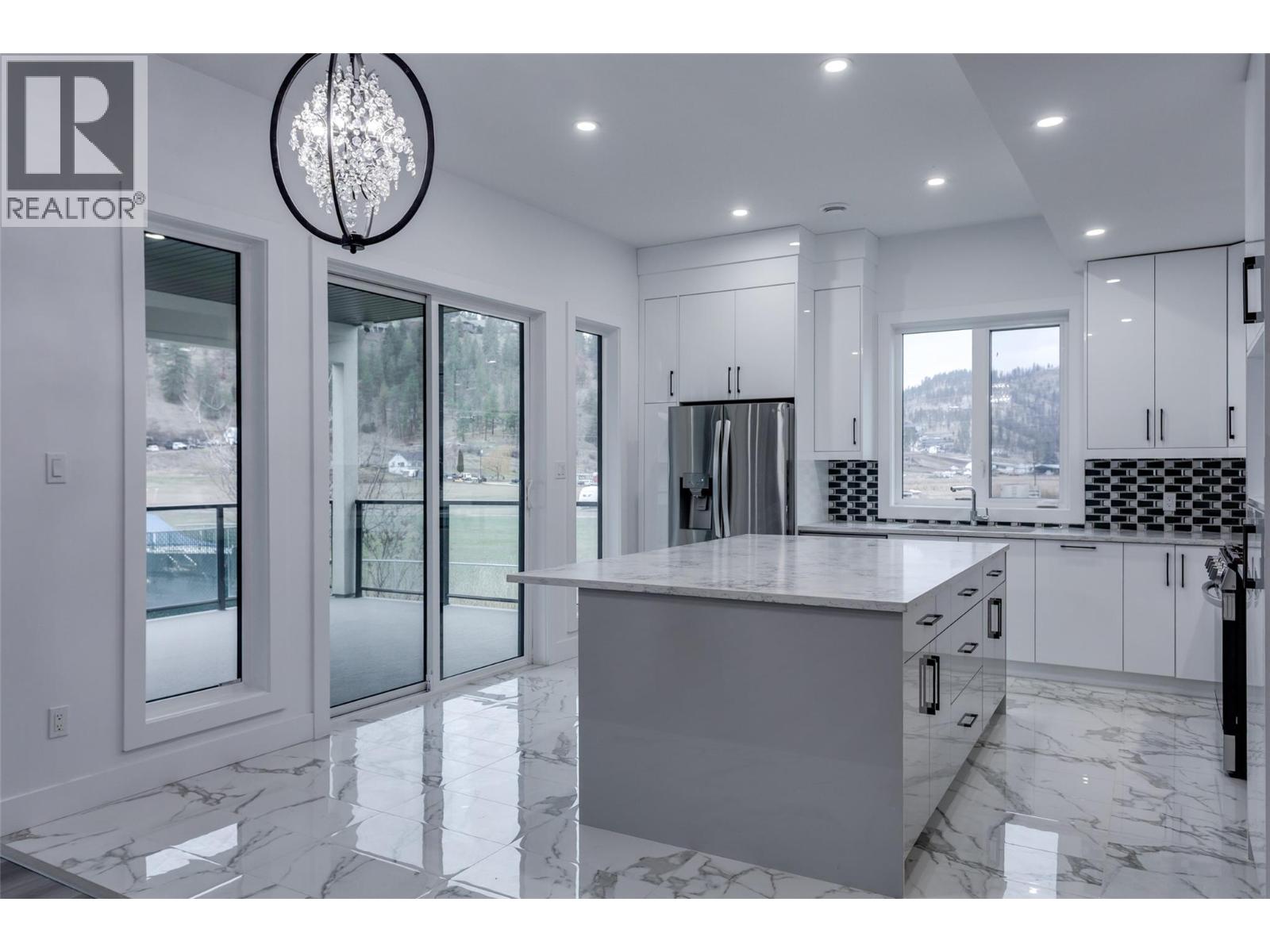 Picture for 474 Snowsell  StreetN