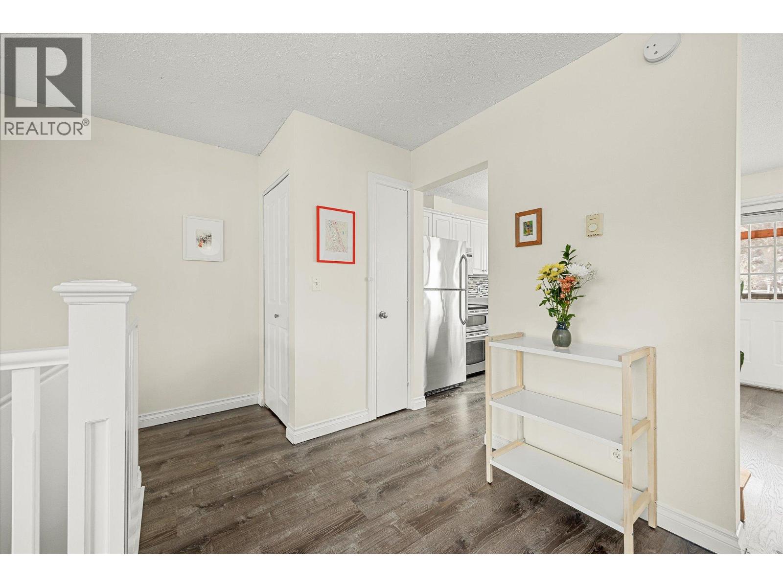 Picture for 1665 Ross  Road