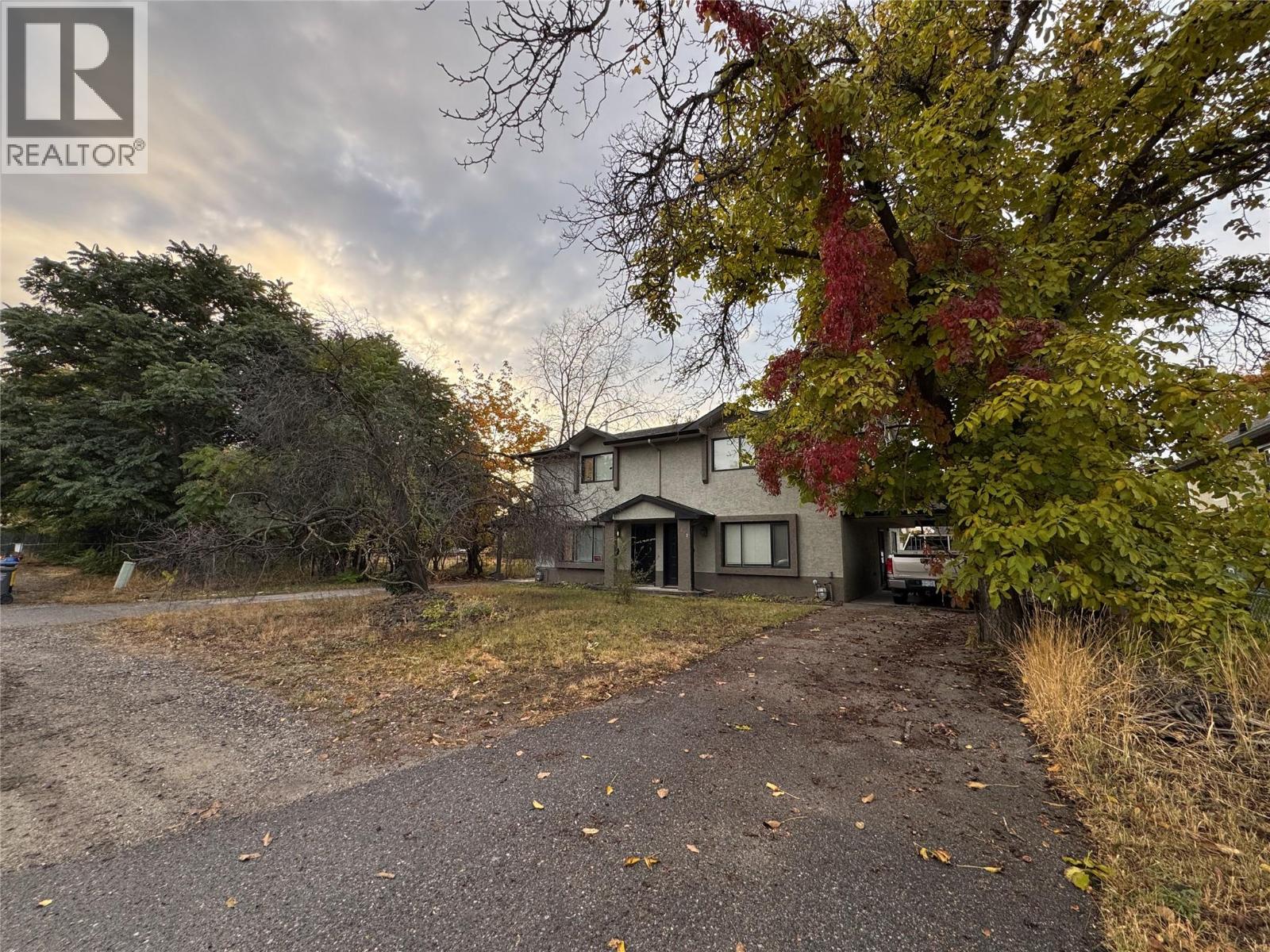 Picture for 1033 / 1035 Laurier  Avenue