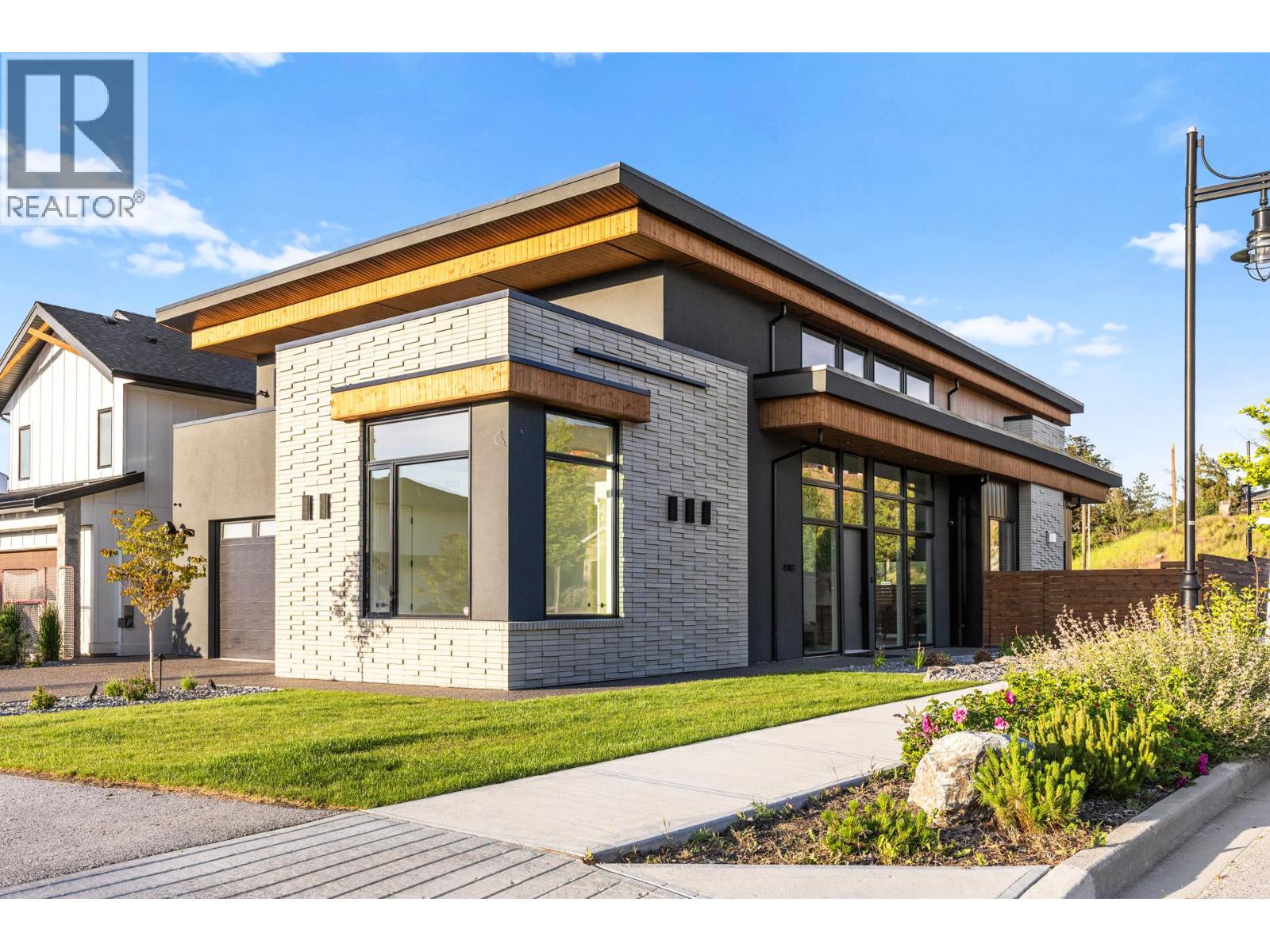 Picture for 4983 Bucktail  Lane