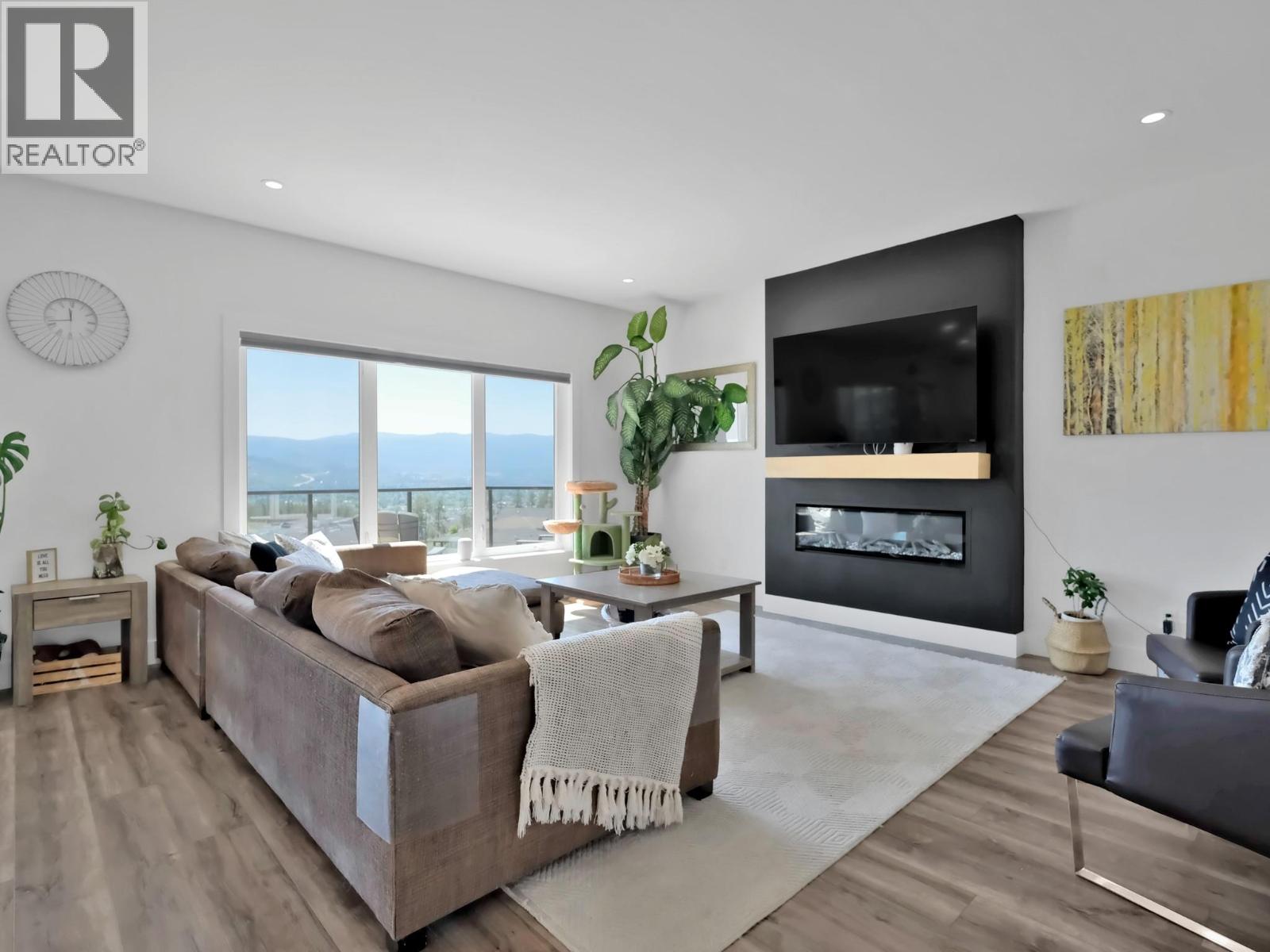 Picture for 767 Acadia  Street