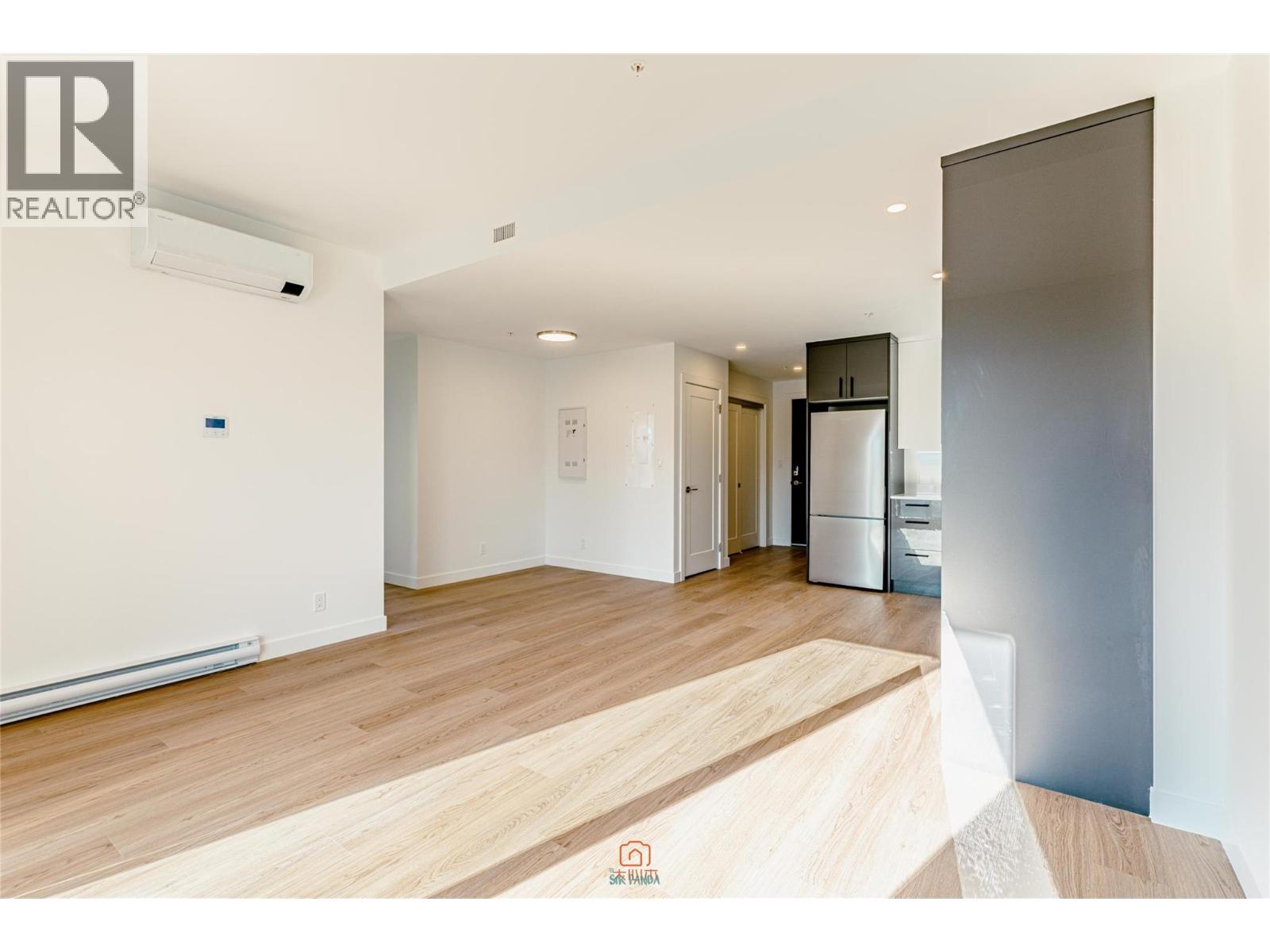 Picture for Unit #309, 1350 Pridham  Avenue