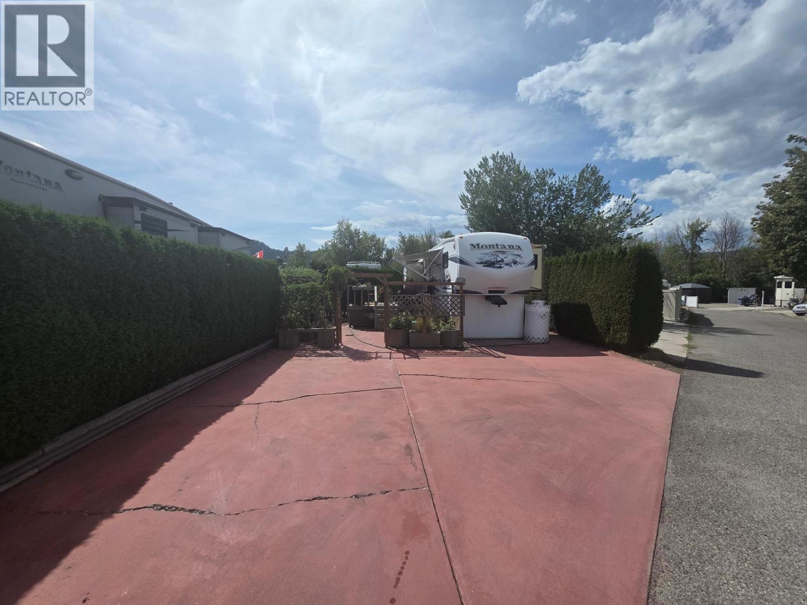 Picture for Unit #531, 415 Commonwealth  Road