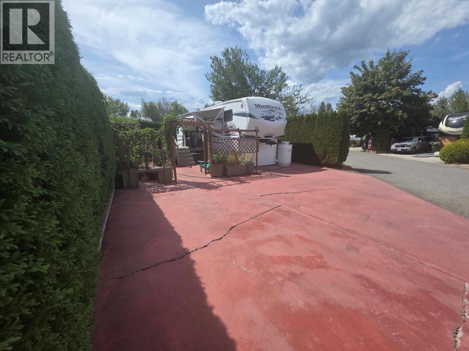 Picture for Unit #531, 415 Commonwealth  Road