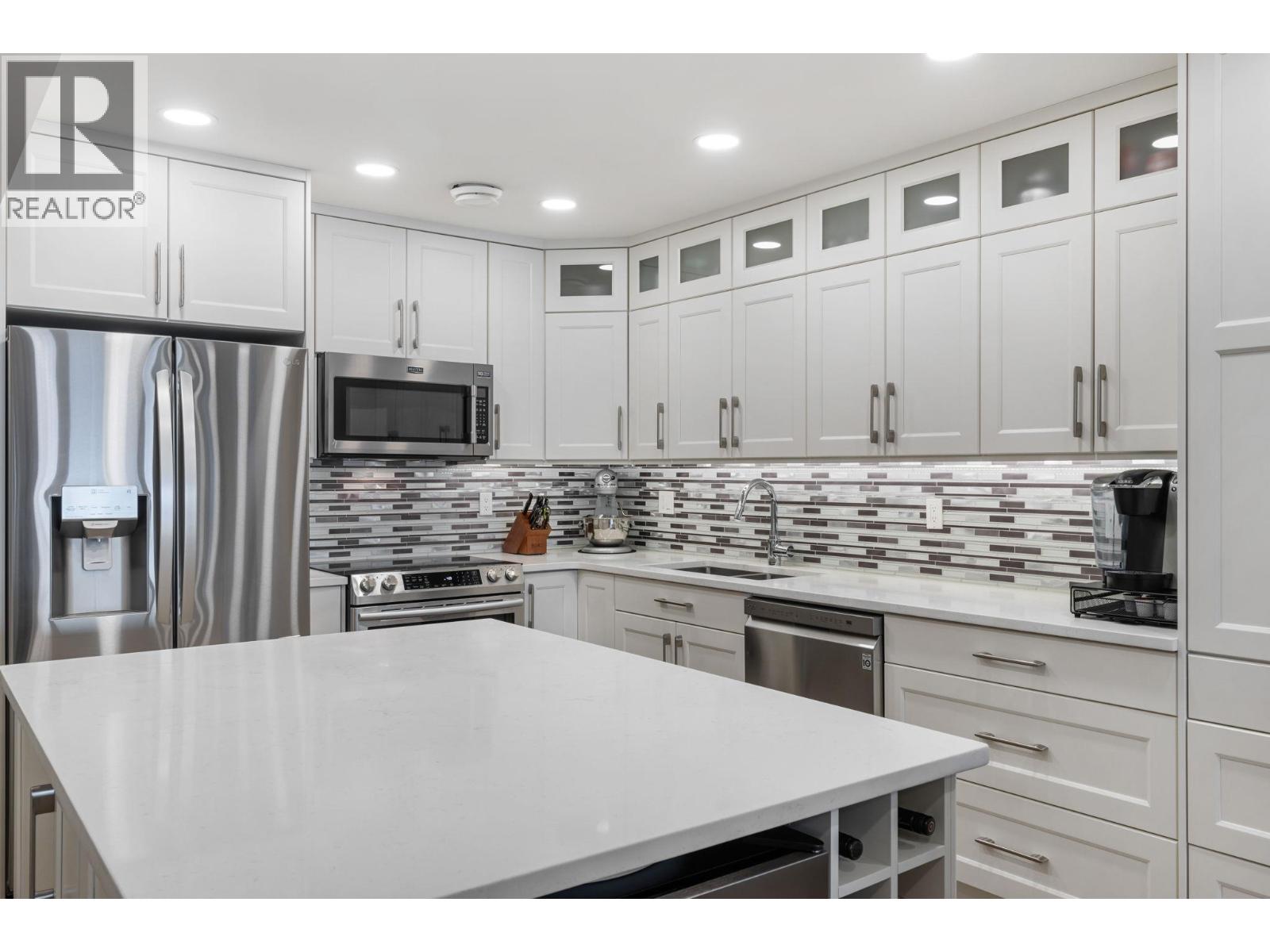 Picture for Unit #207, 2777 Casa Loma  Road