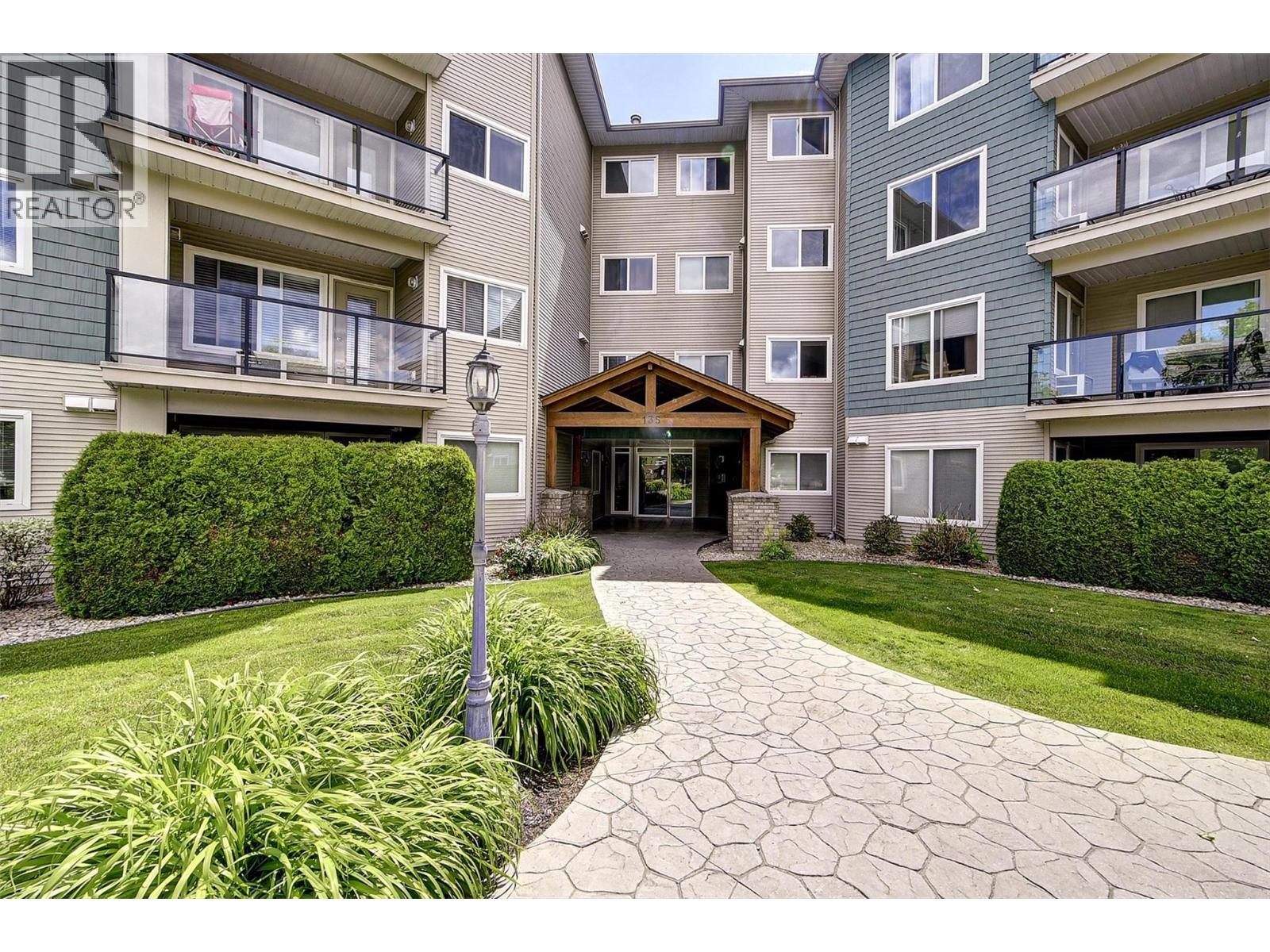 Picture for Unit #102, 135 Ziprick  Road