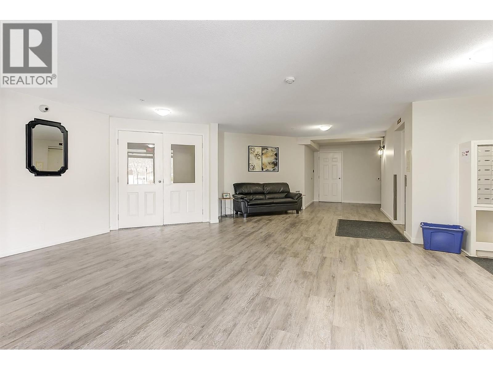 Picture for Unit #102, 135 Ziprick  Road