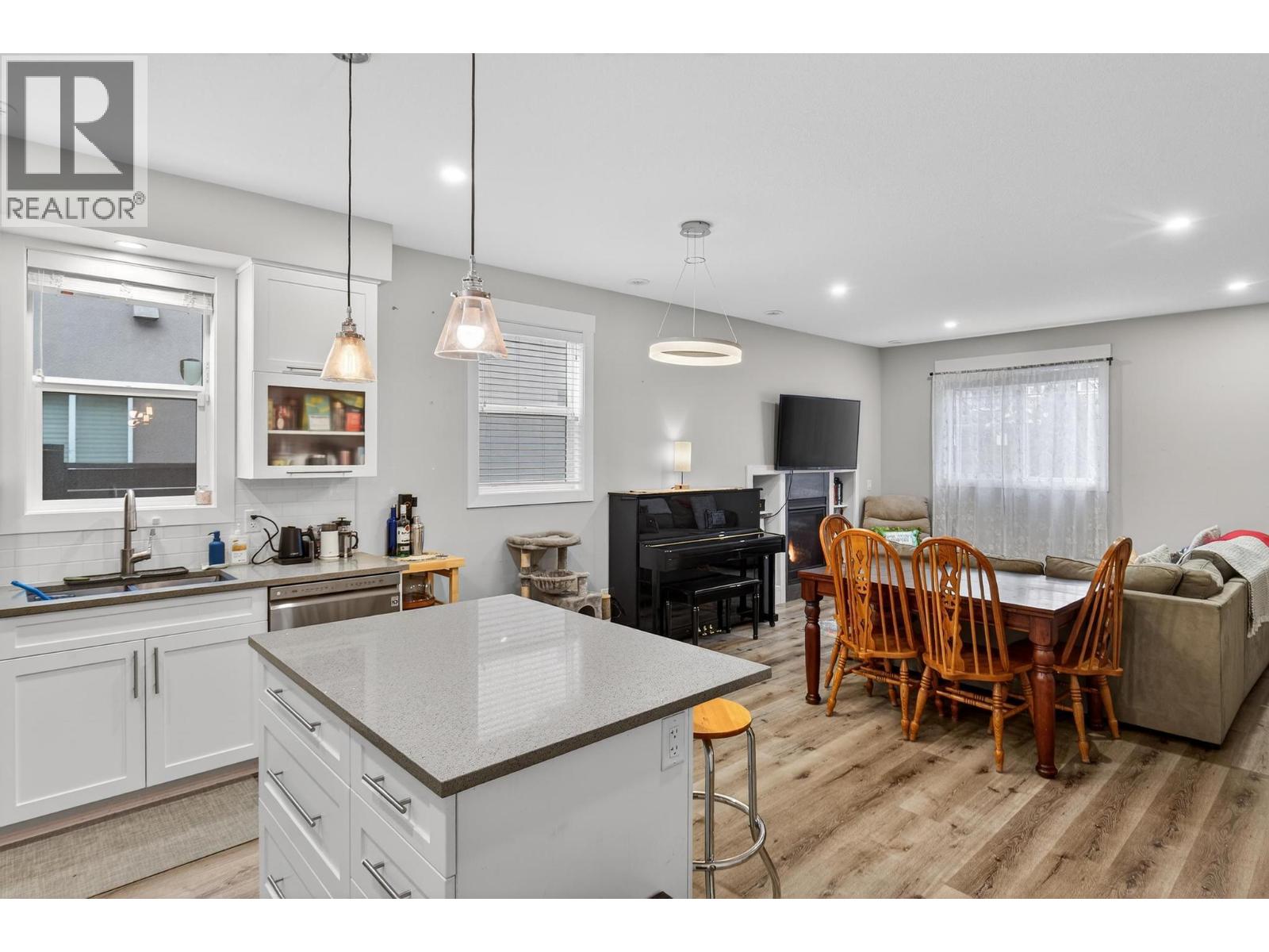 Picture for 1932 Ethel  Street