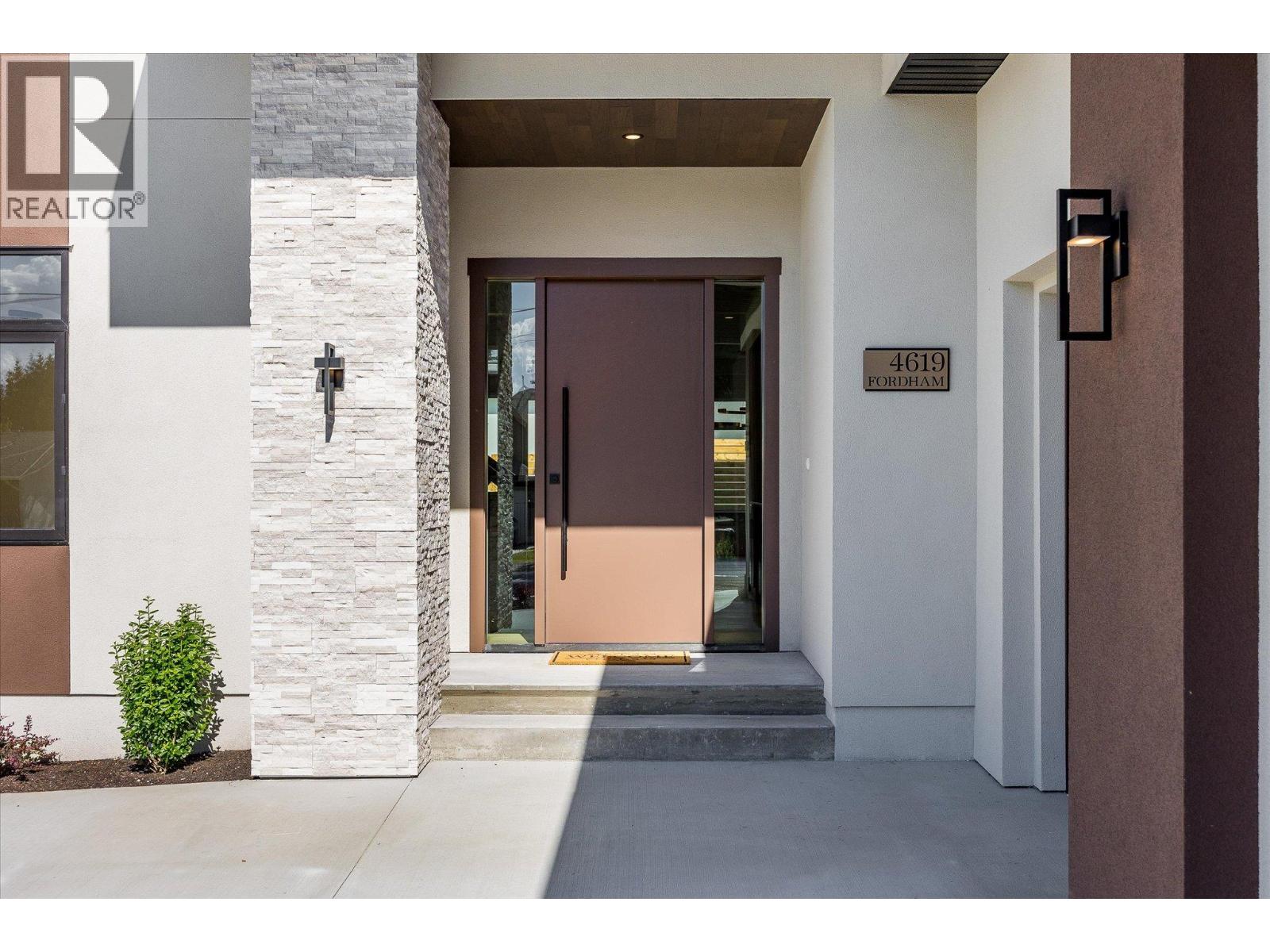 Picture for 4619 Fordham  Road