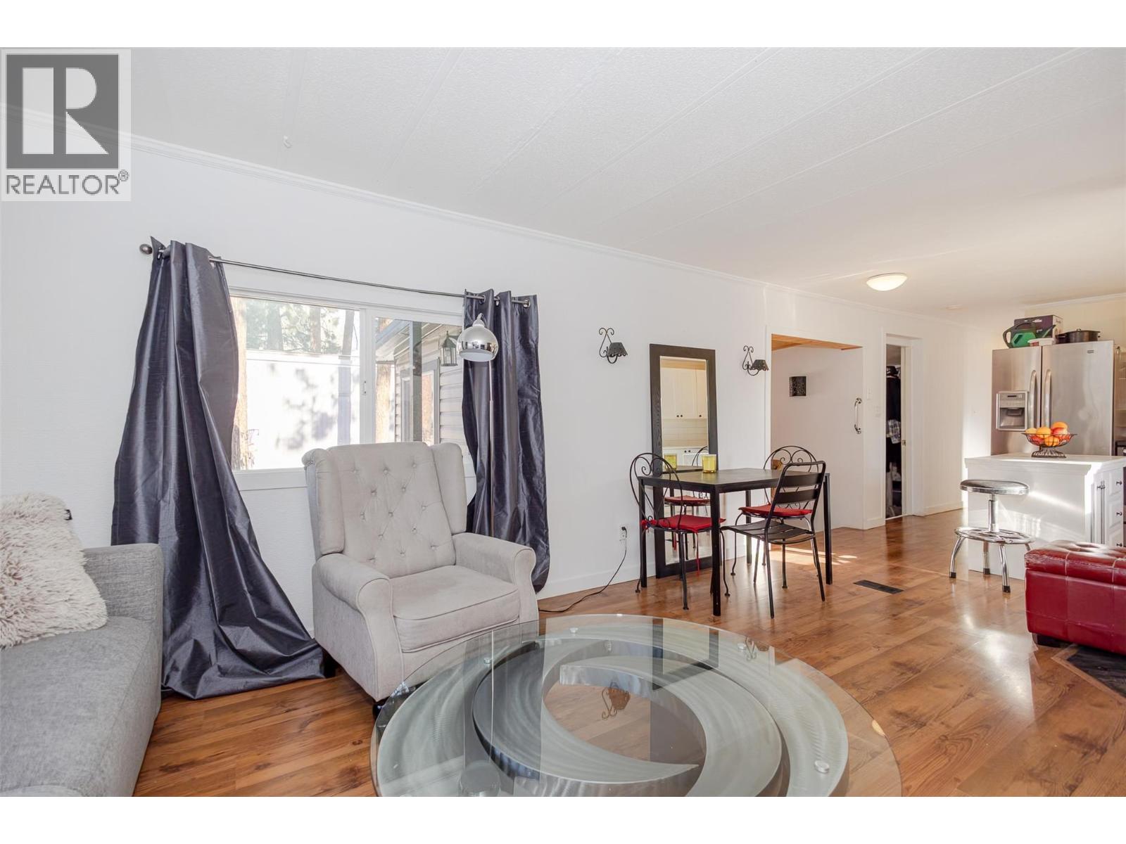 Picture for Unit #133, 1999 Highway 97 S