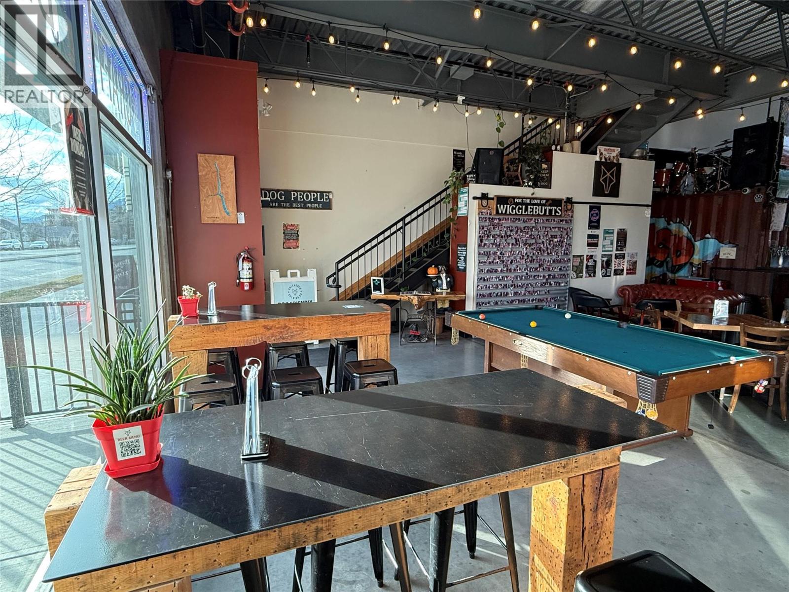 Picture for Unit #206 & 207, 880 Clement  Avenue