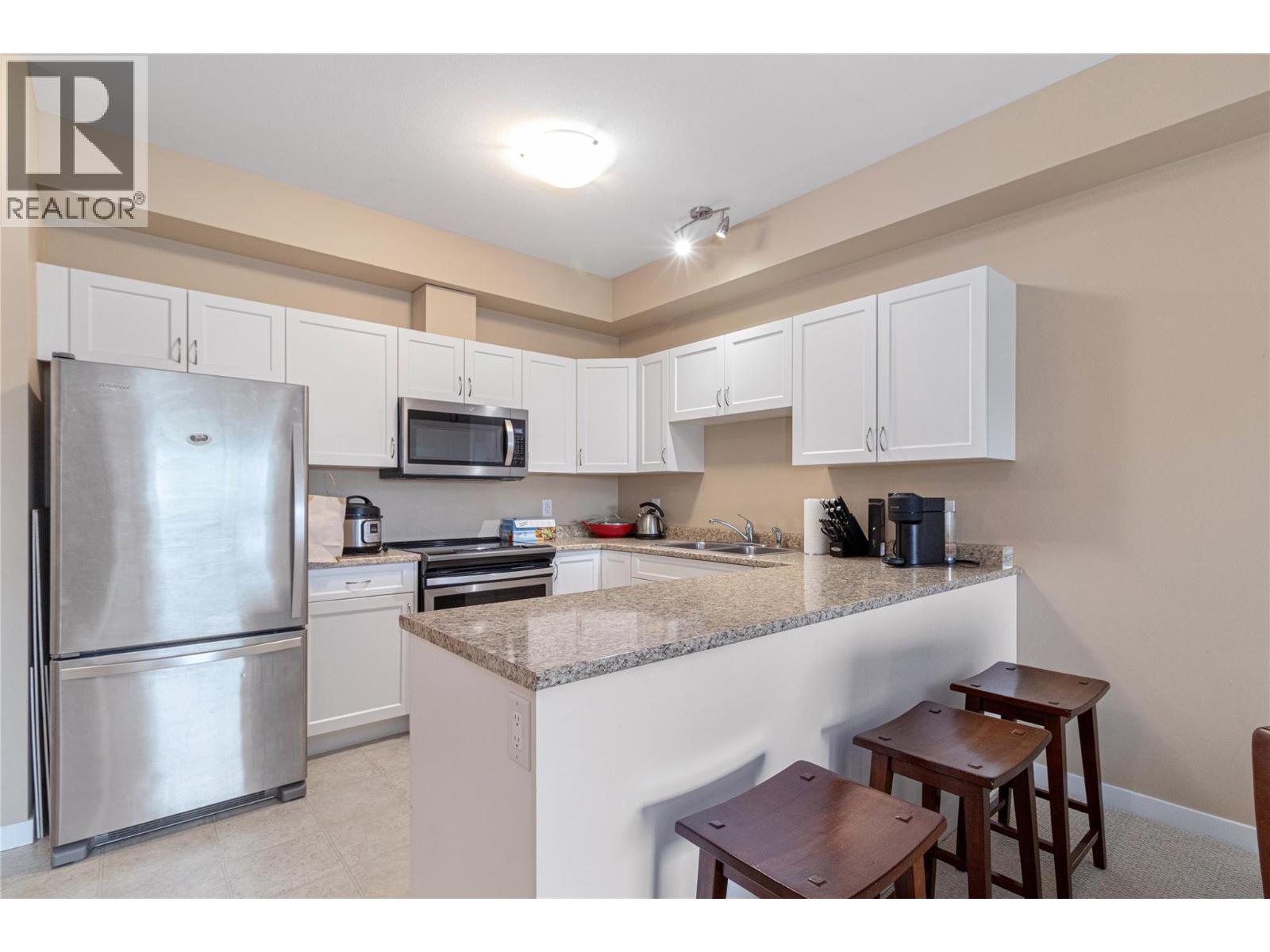 Picture for Unit #401, 770 Rutland  Road