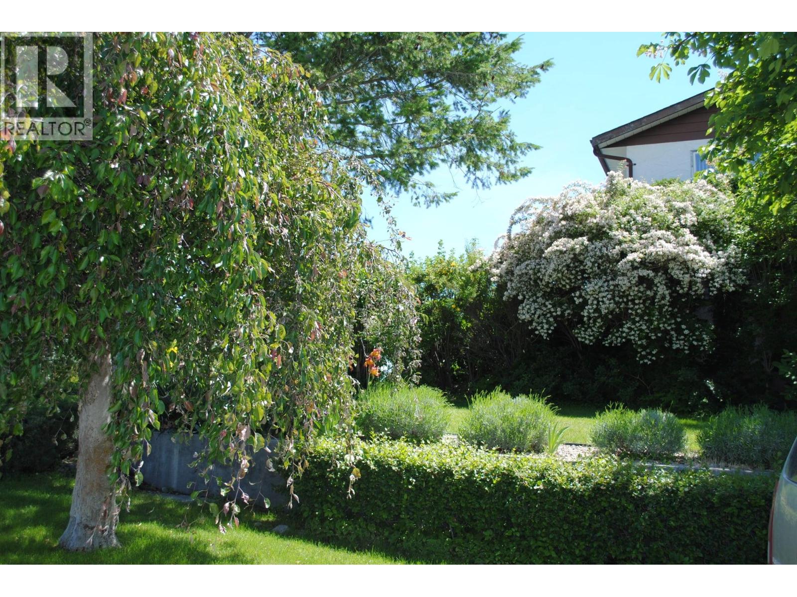 Picture for 3 Dogwood  Place