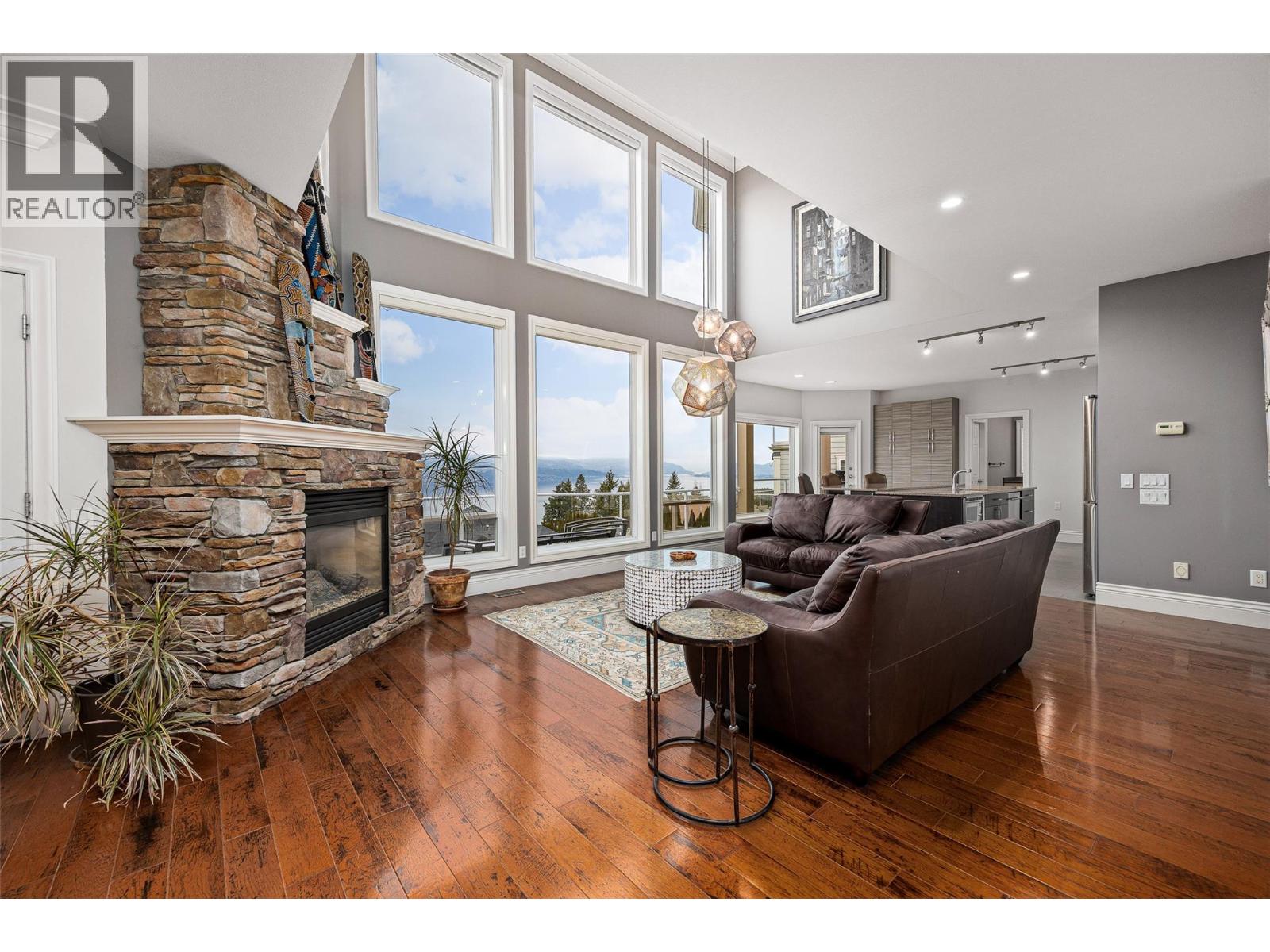 Picture for 374 Quilchena  Drive