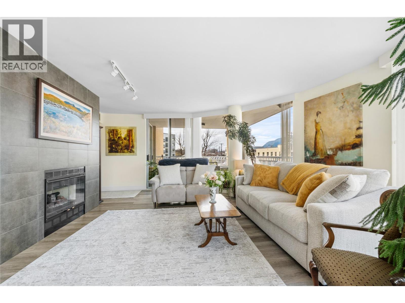 Picture for Unit #203, 86 Lakeshore  Drive