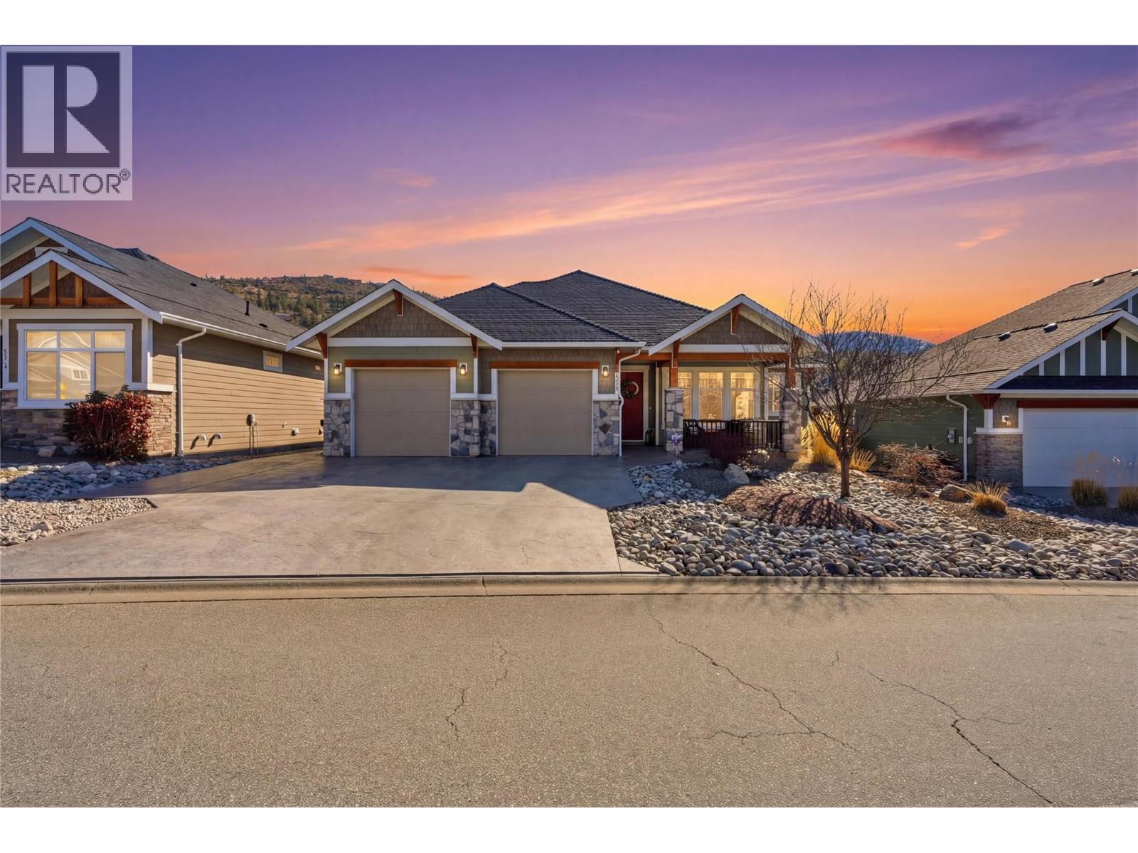 Picture for 2110 Lawrence  Avenue