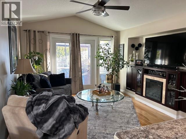 Picture for Unit #363, 415 Commonwealth  Road