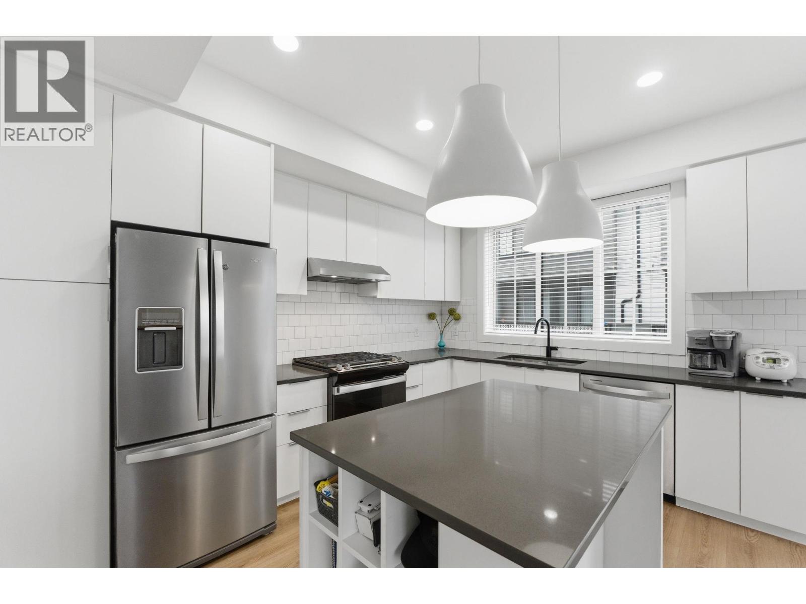 Picture for Unit #19, 307 Glen Park  Drive