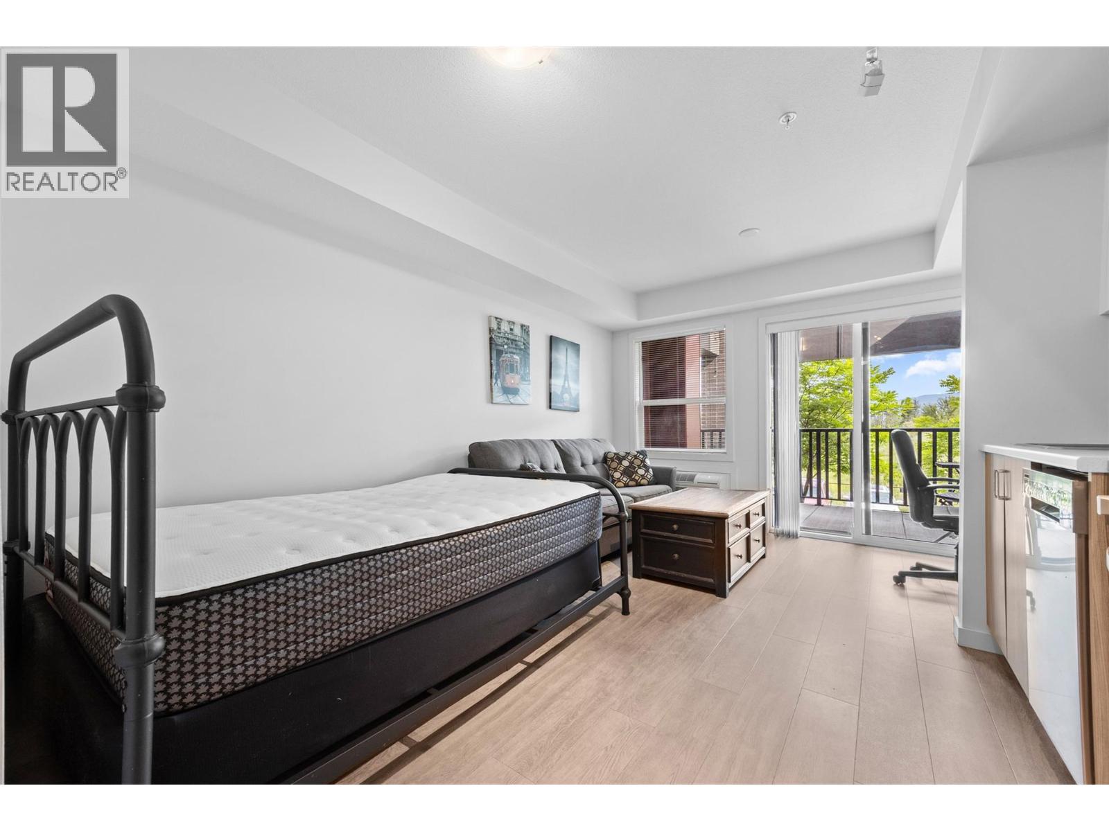 Picture for Unit #103, 625 Academy  Way