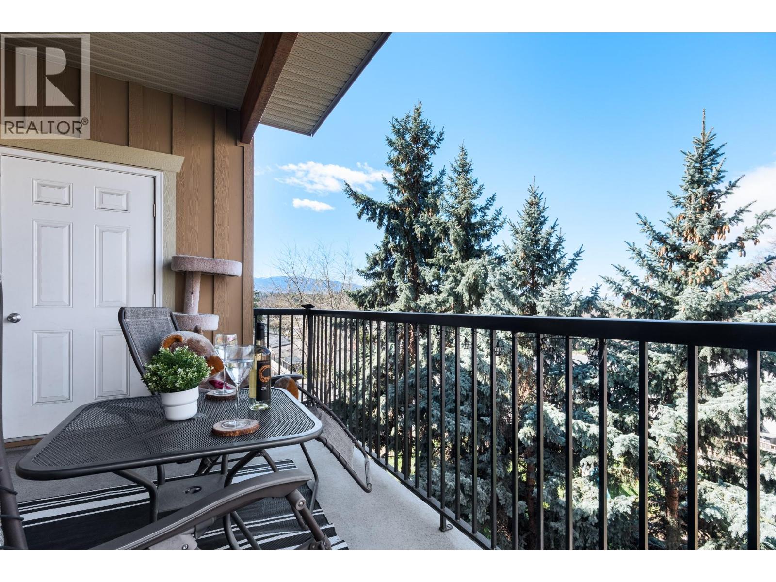 Picture for Unit #311, 250 Hollywood  RoadS