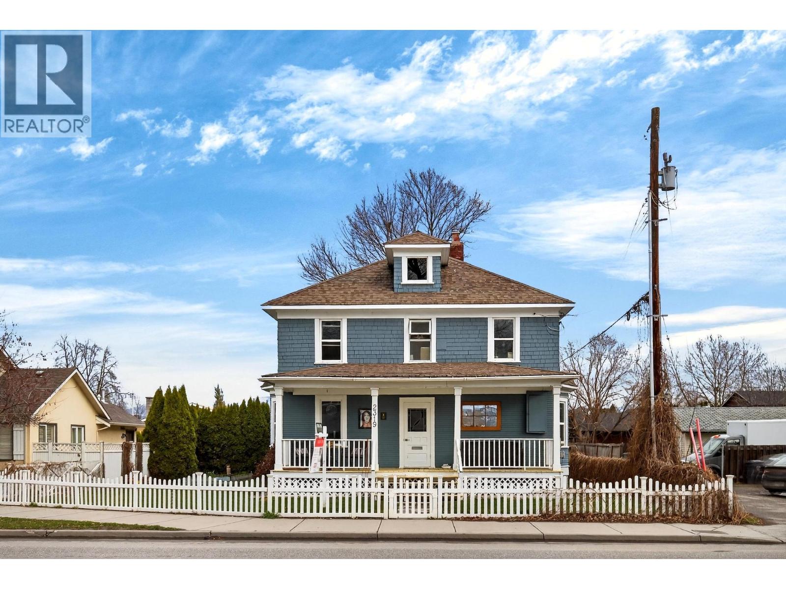 Picture for 2319 Pandosy  Street