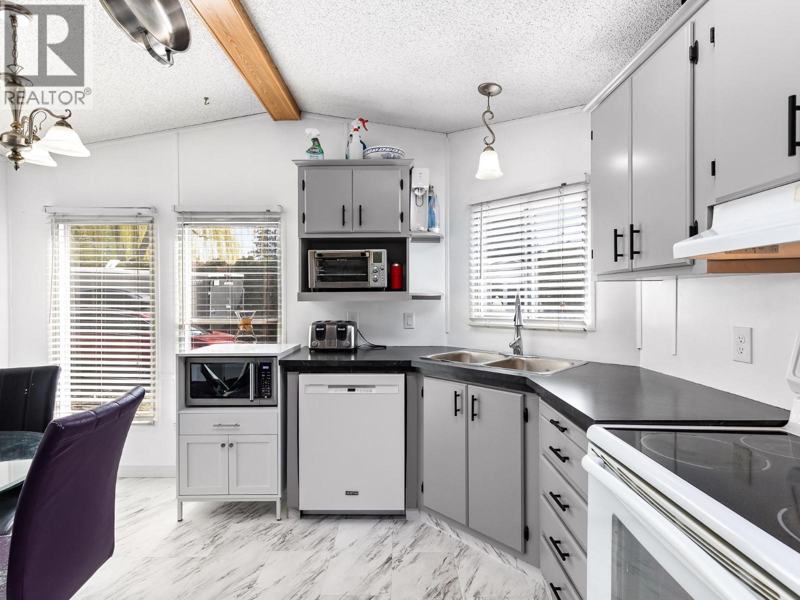Picture for Unit #94, 715 Beaver Lake  Road