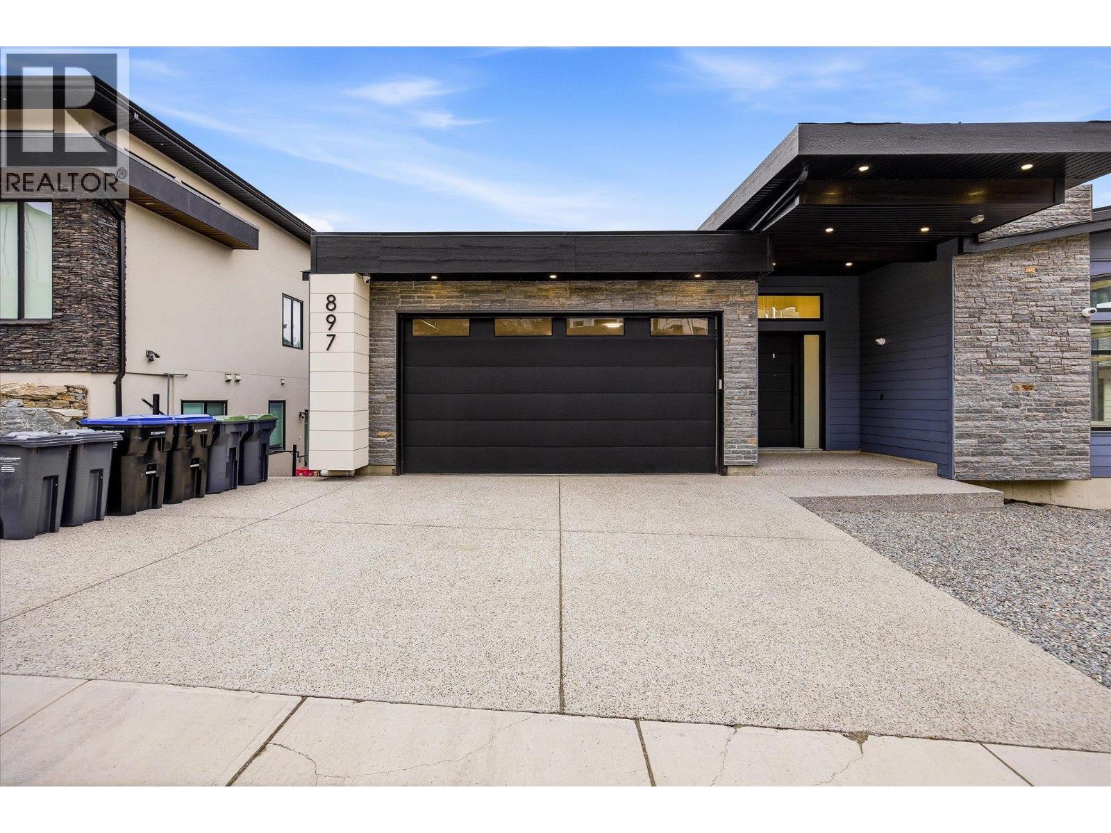Picture for 897 Carnoustie  Drive