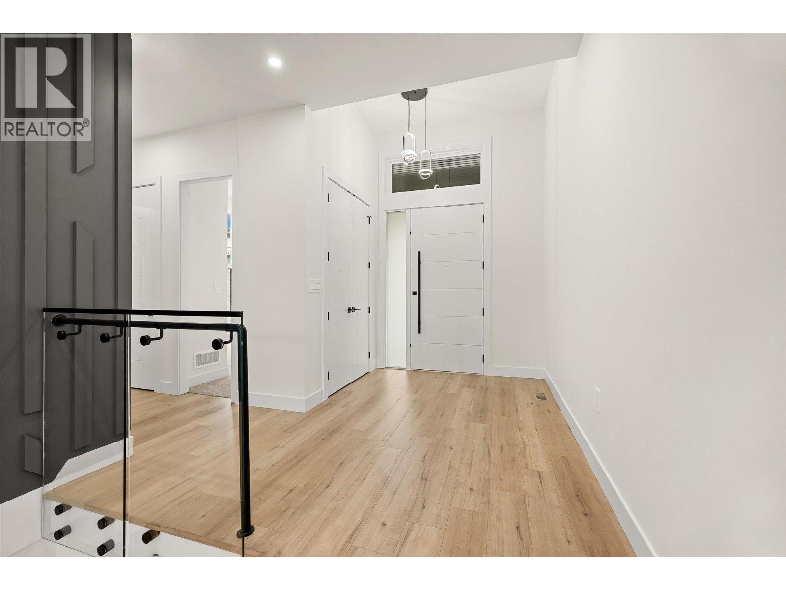 Picture for 897 Carnoustie  Drive